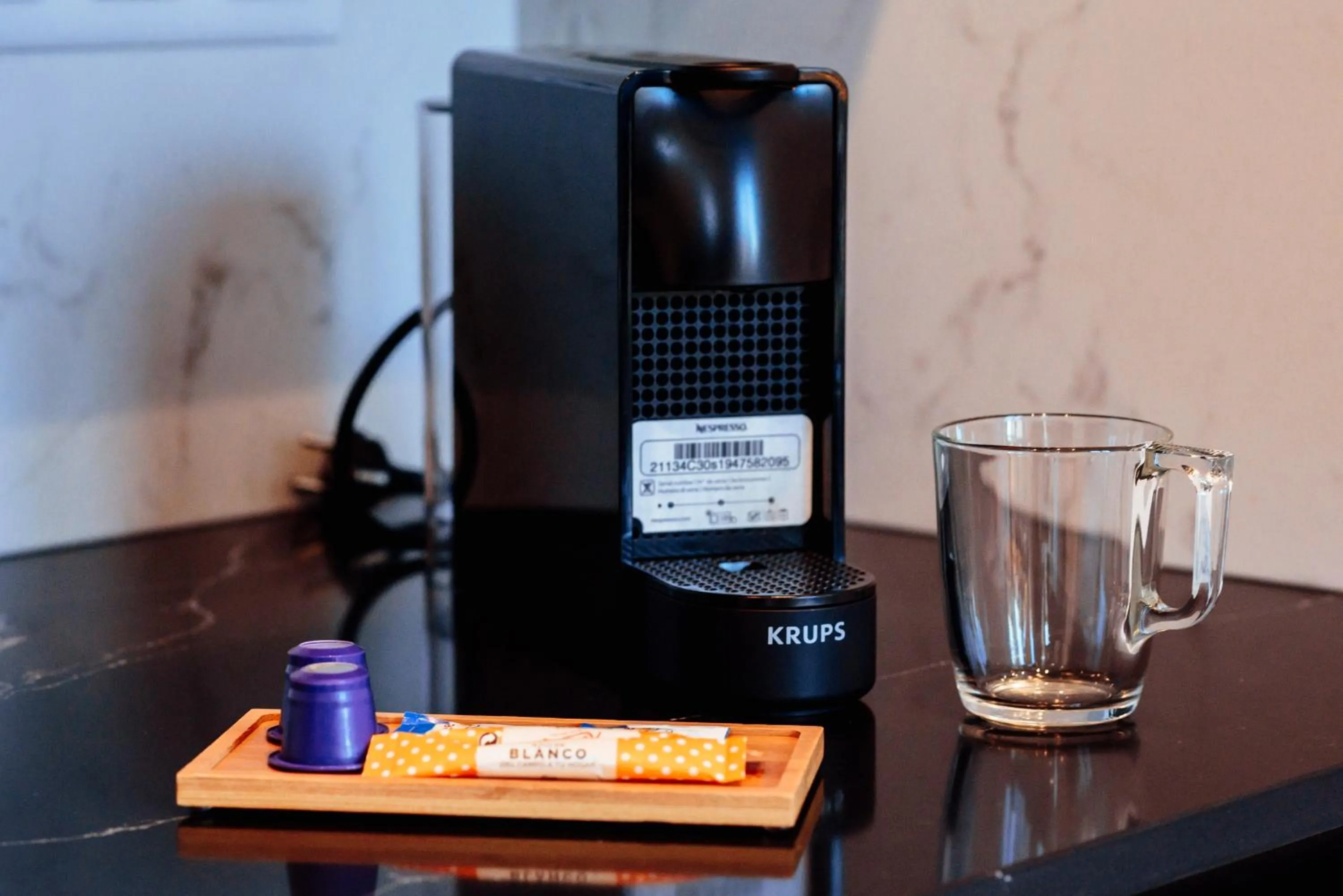 Coffee/tea facilities in Apartamentos Plaza de España 6
