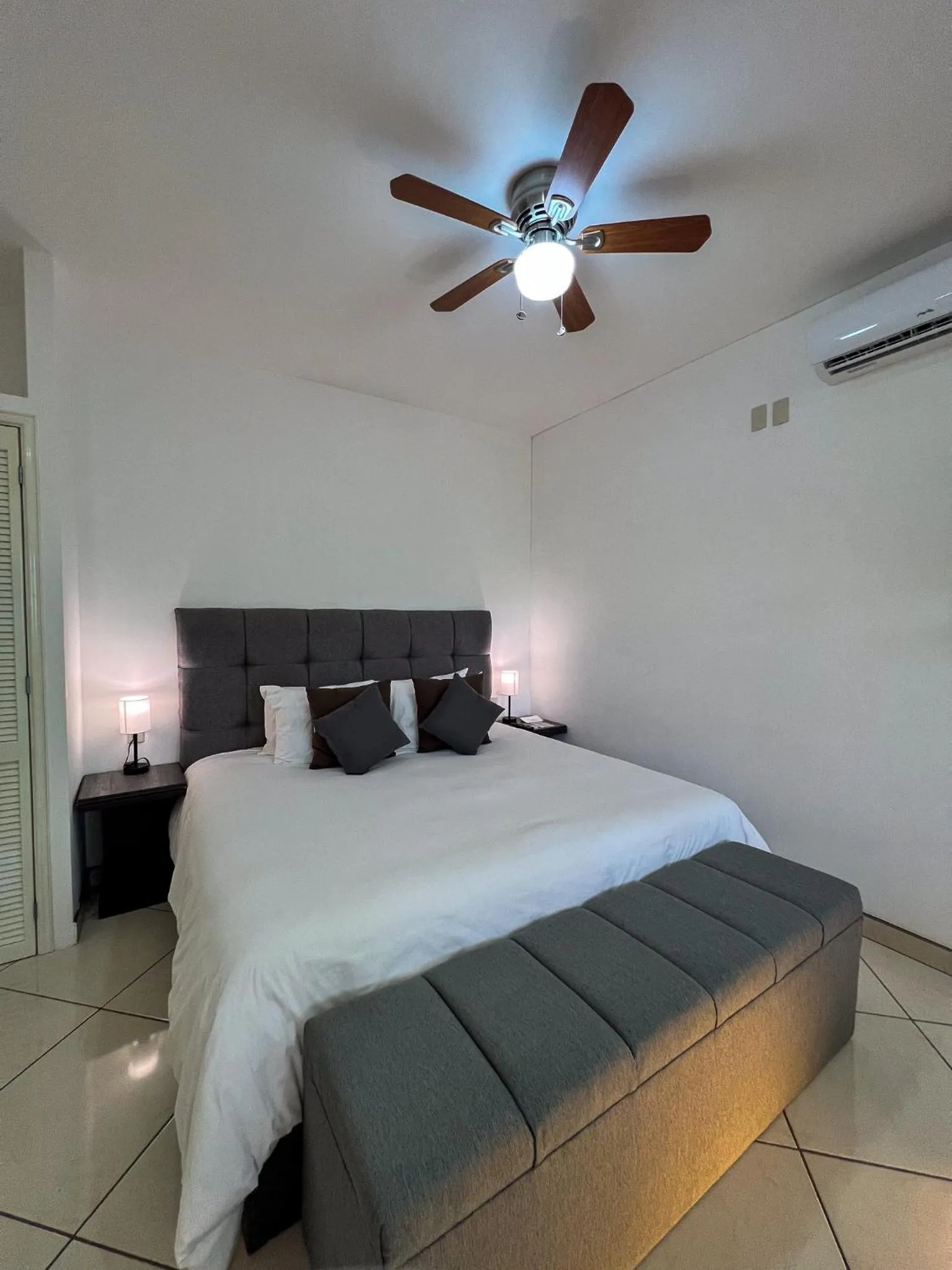 Bed in VILLAS EL ENCANTO