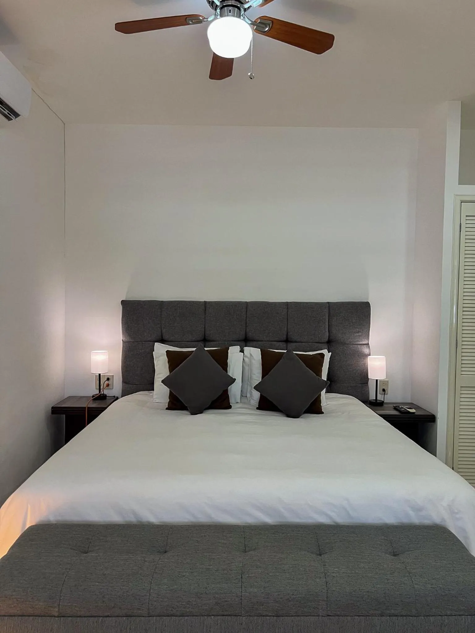 Bed in VILLAS EL ENCANTO