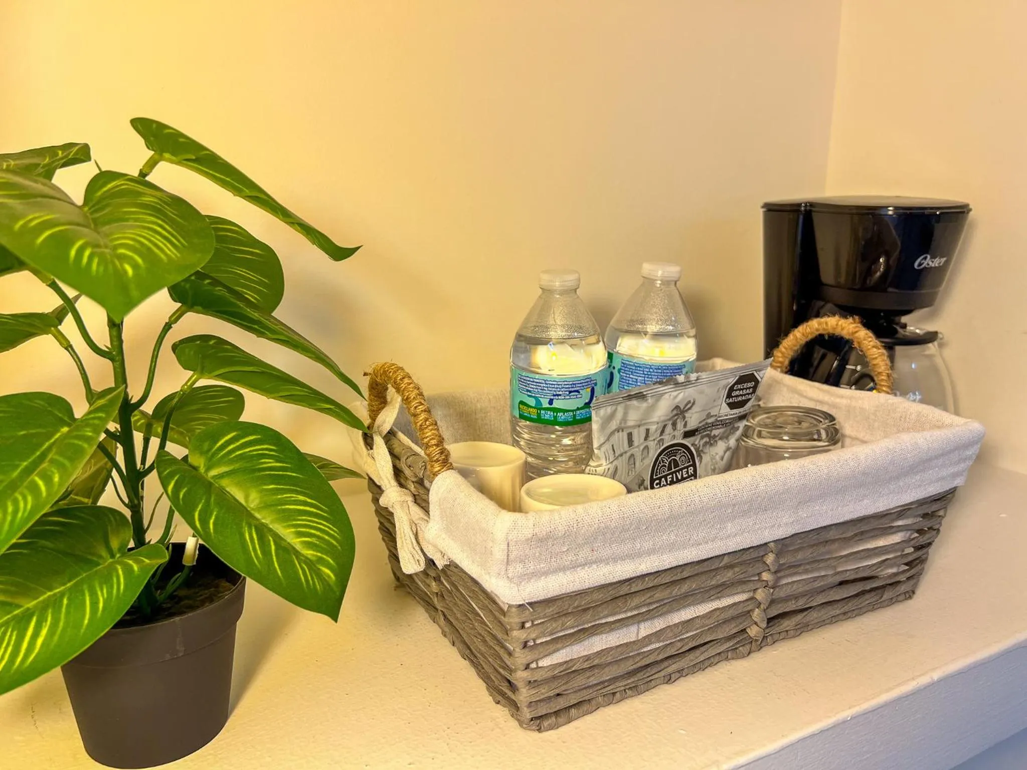 Coffee/tea facilities in VILLAS EL ENCANTO