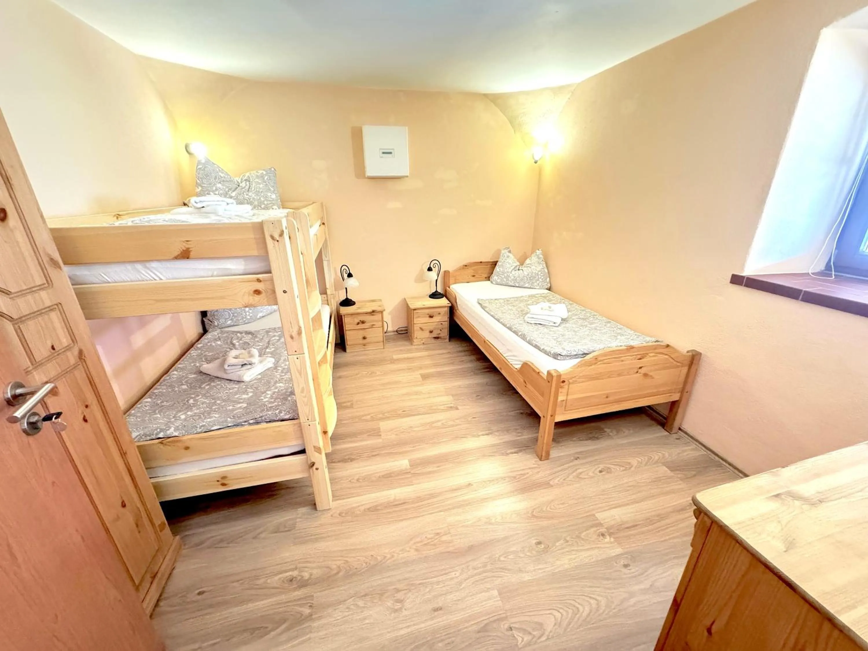 Bedroom, Bed in Pension Laurent Ranch