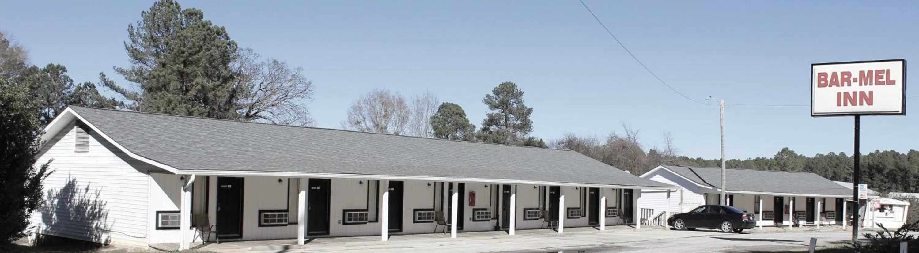 Property building in Bar-Mel Inn