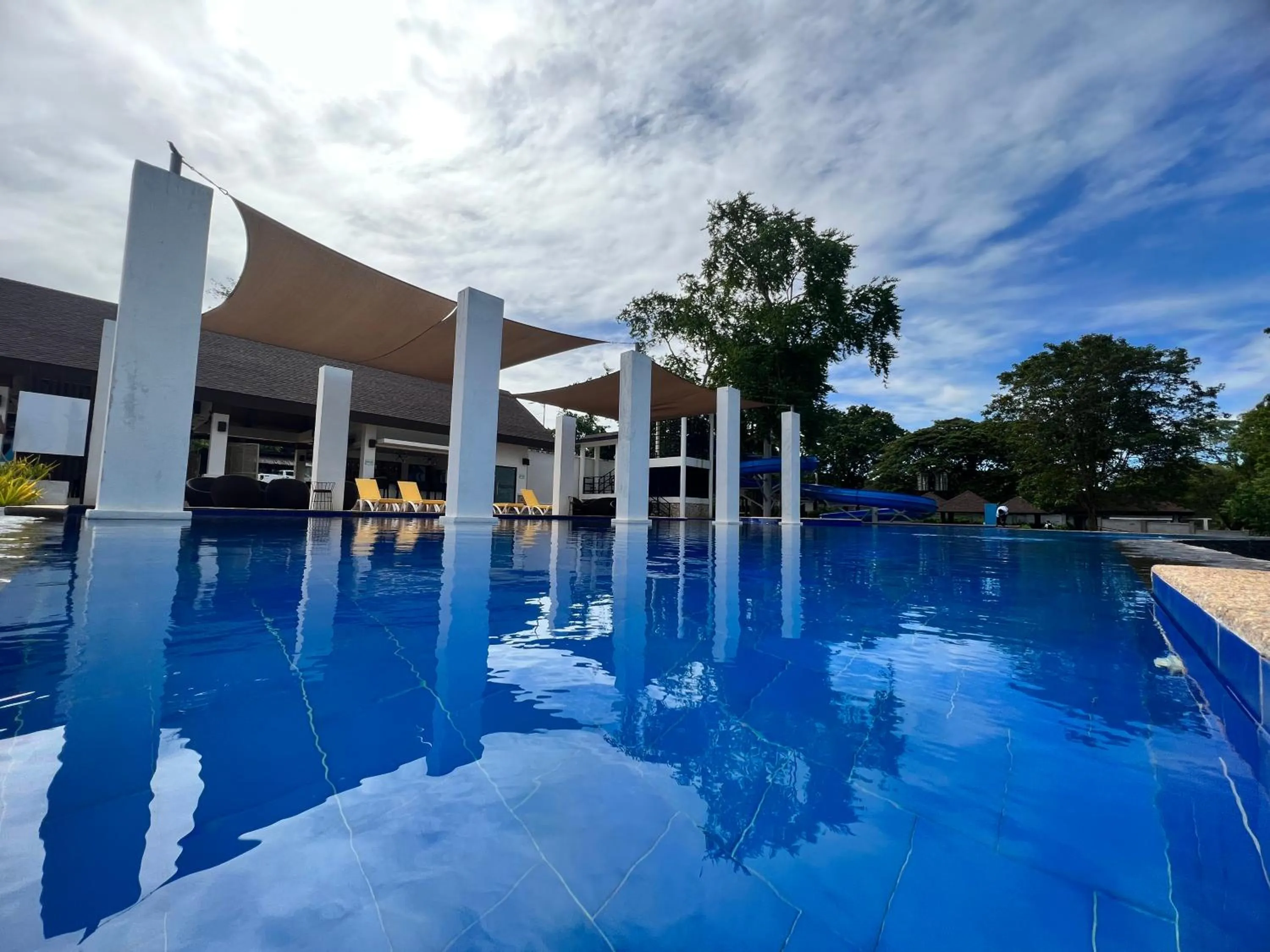 Pool view in Crusoe Cabins Costa Azalea