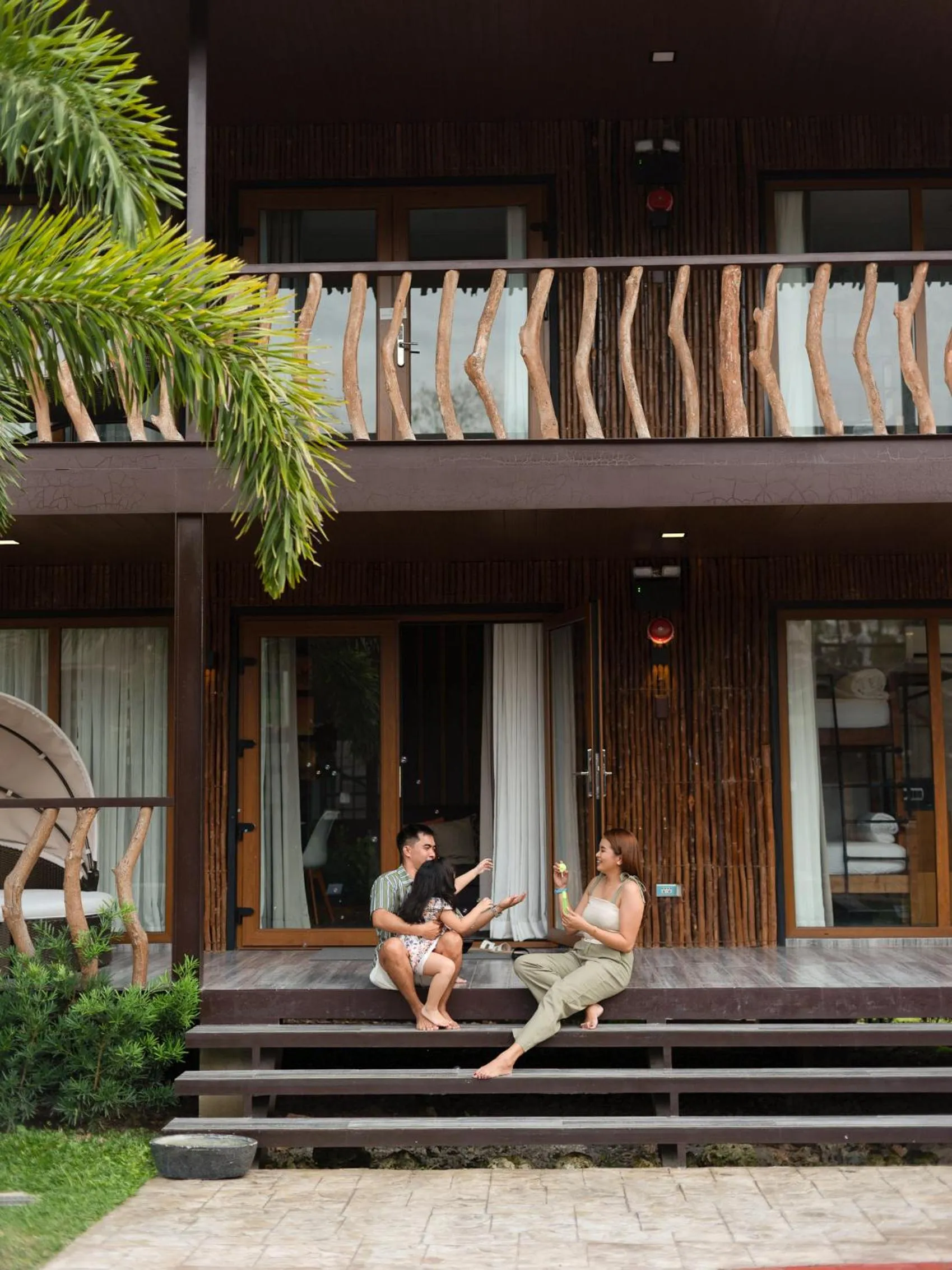 Balcony/Terrace in Crusoe Cabins Costa Azalea