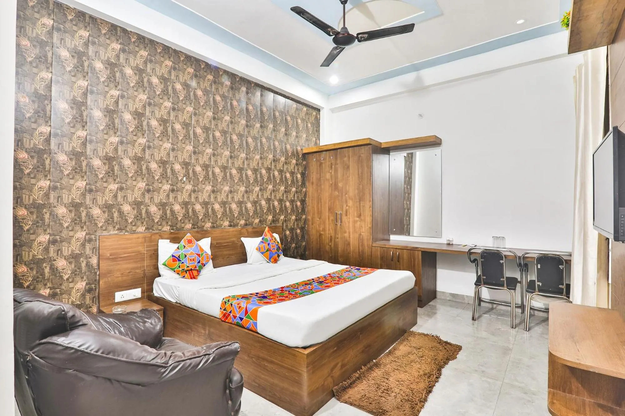 Living room in FabHotel Anant Inn