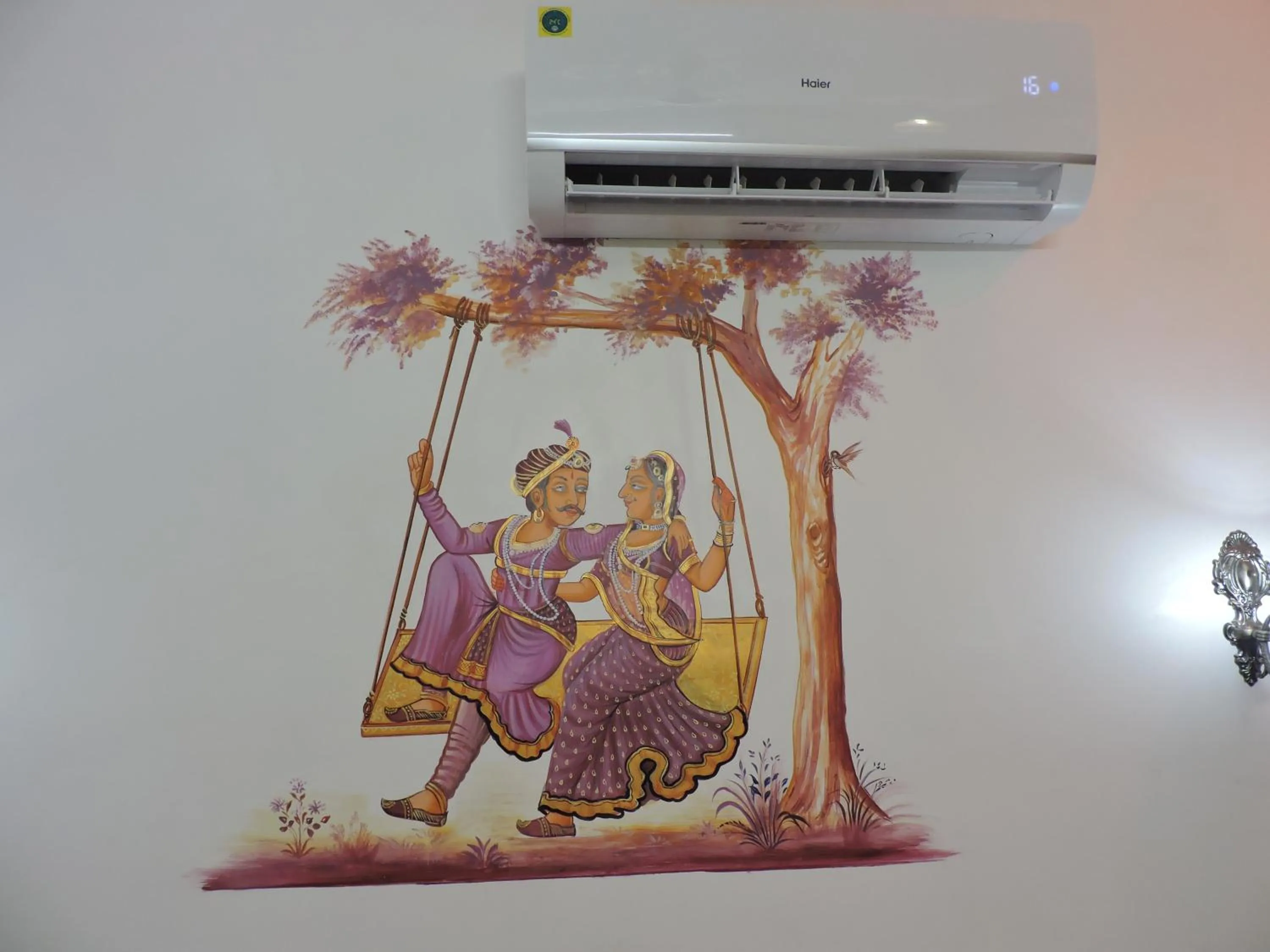 Decorative detail in Hotel Ushaan Haveli