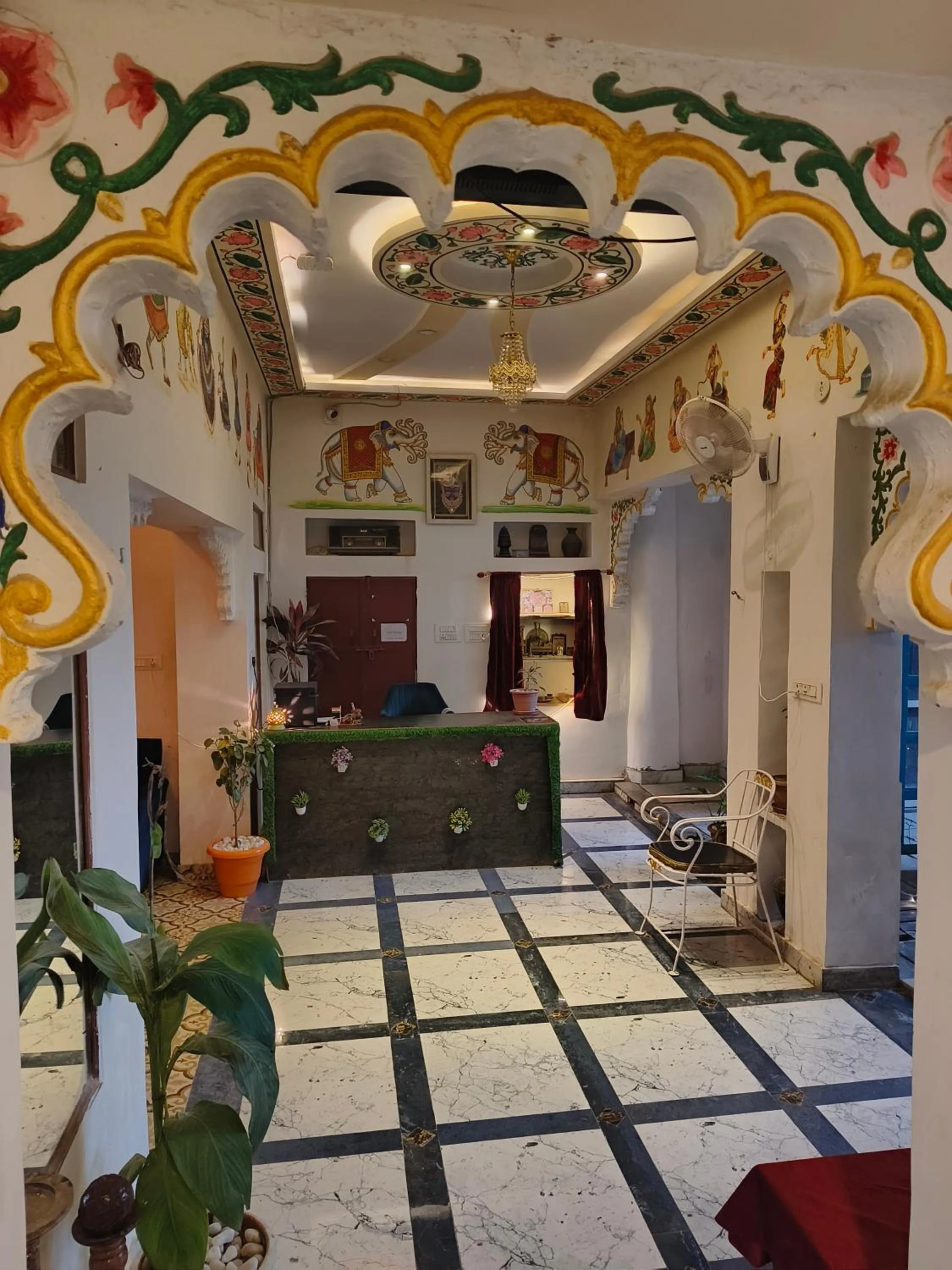 Facade/entrance in Hotel Ushaan Haveli
