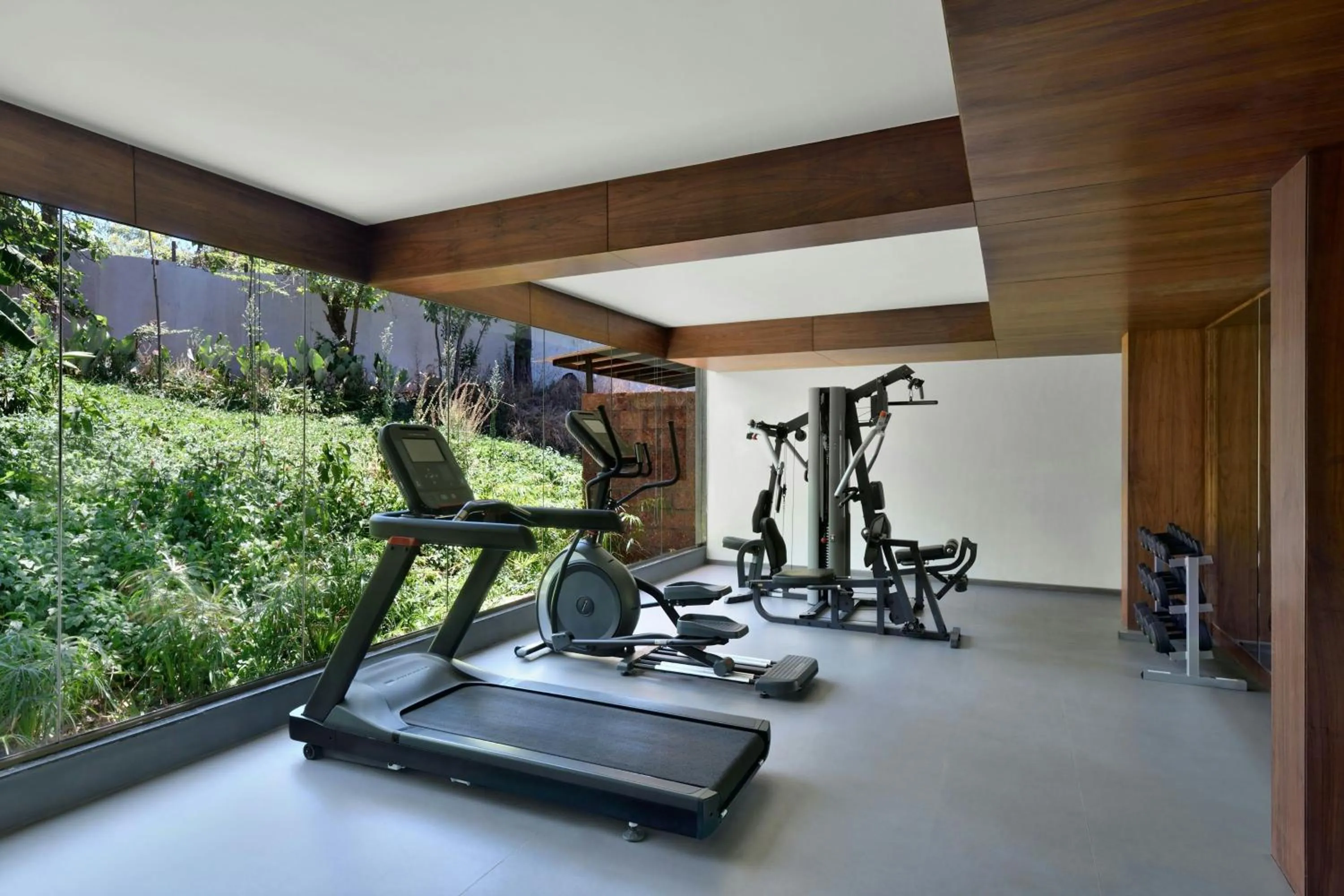 Fitness centre/facilities in Courtyard by Marriott Mahabaleshwar