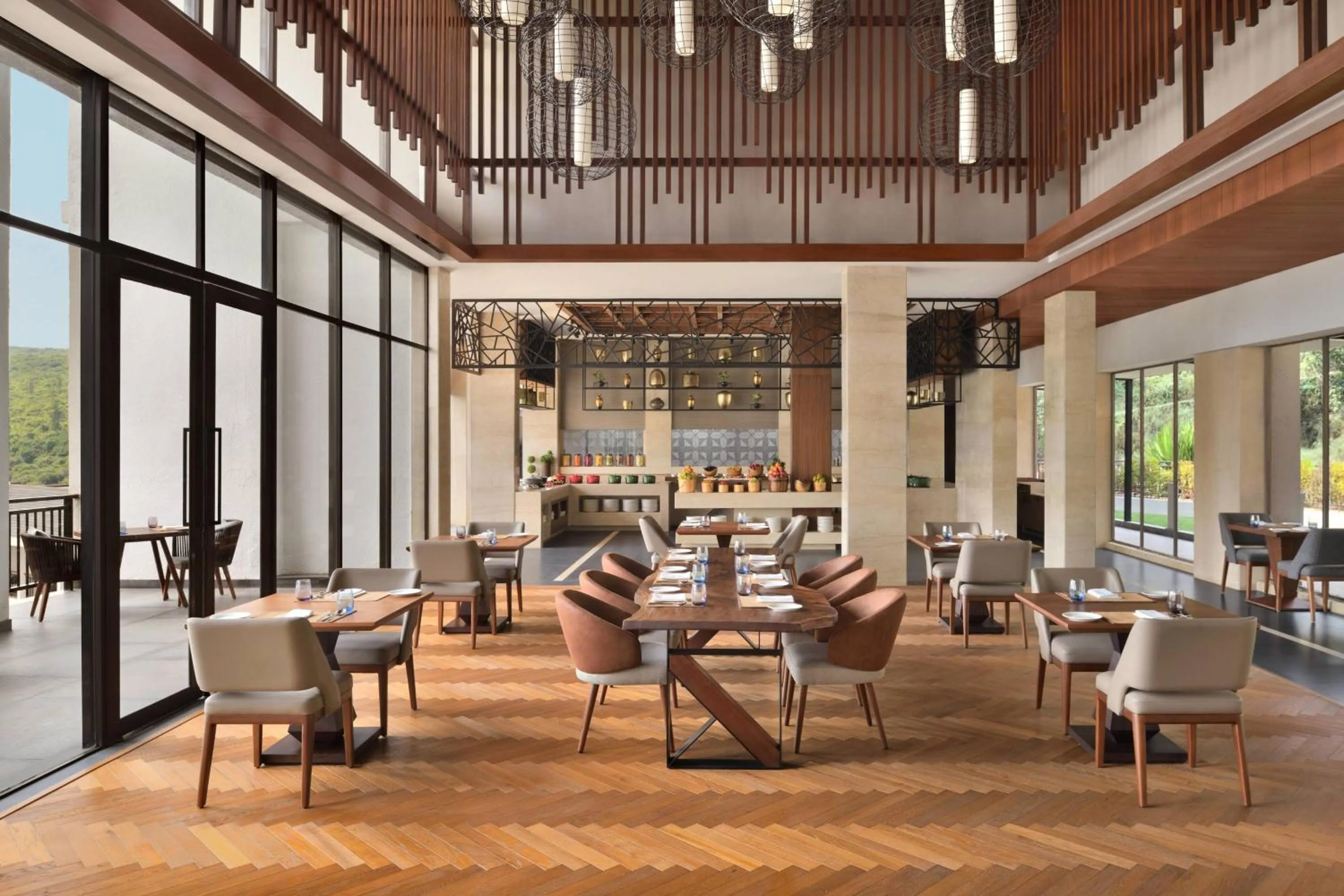 Restaurant/places to eat in Courtyard by Marriott Mahabaleshwar