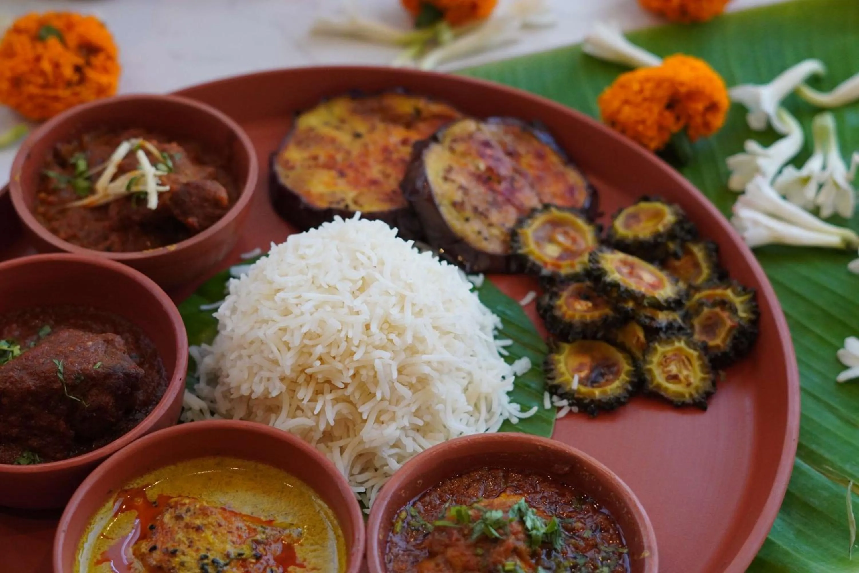 Food and drinks in Radisson RED Chandigarh Mohali