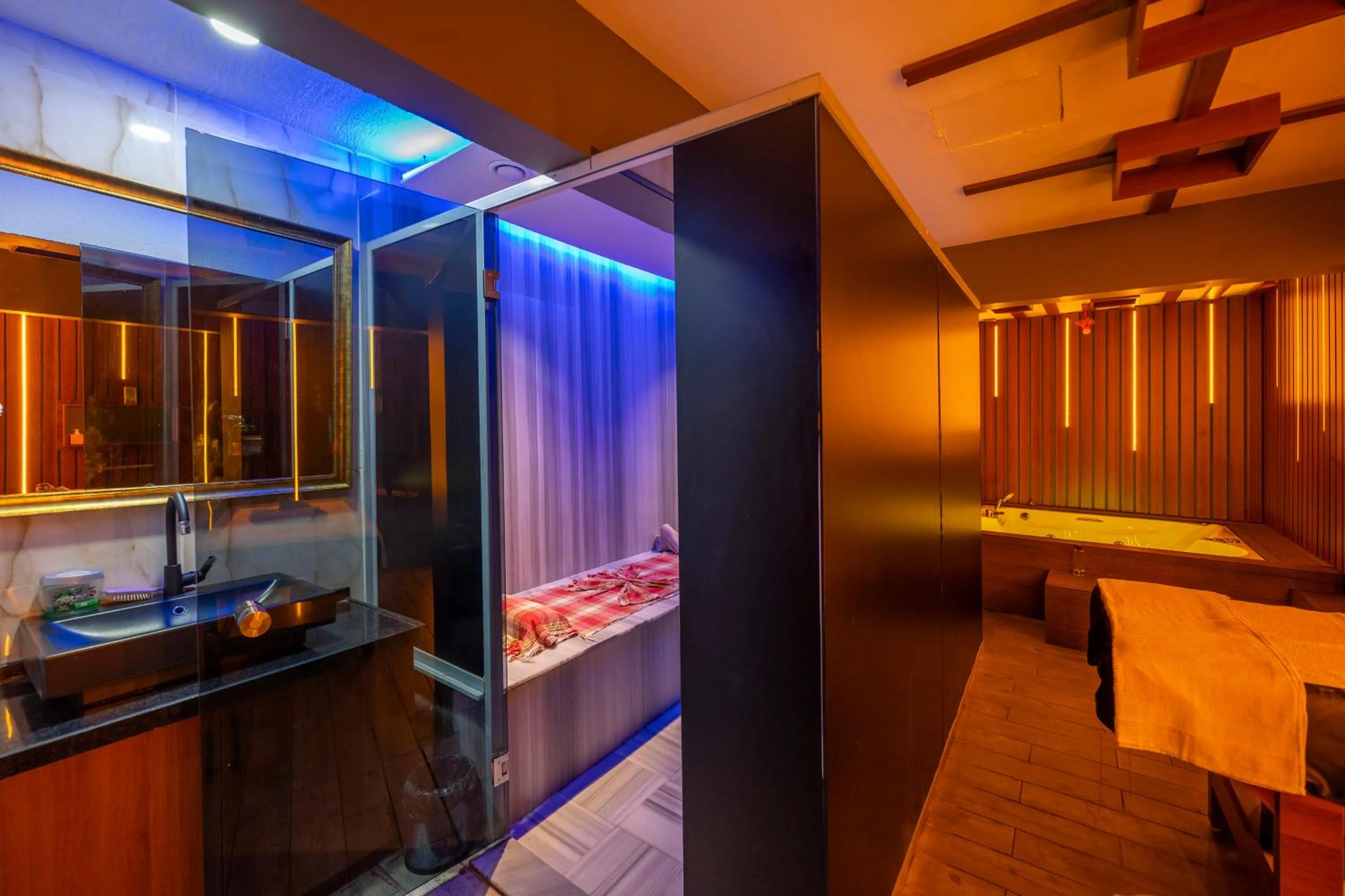 Spa and wellness centre/facilities in Litros Hotel & Spa