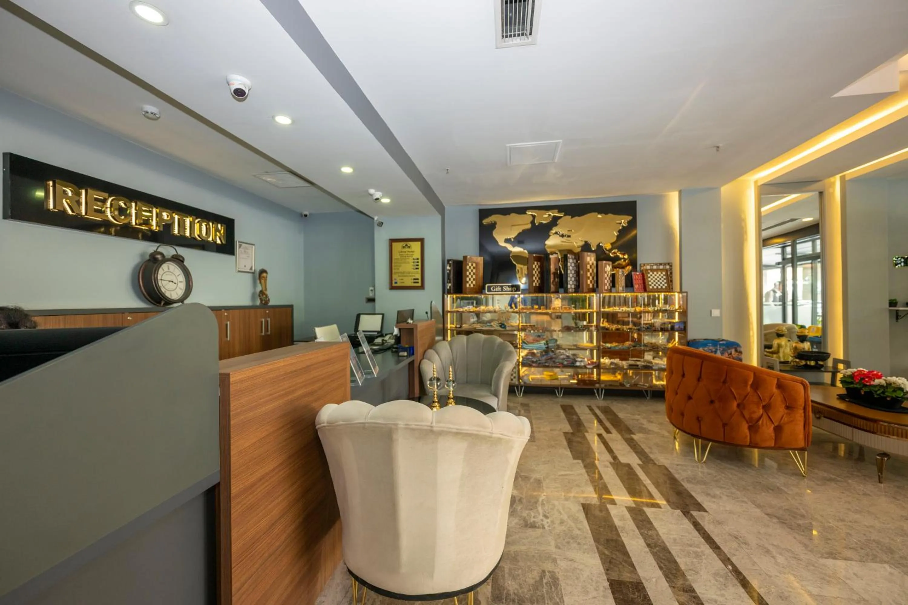 Lobby or reception in Litros Hotel & Spa