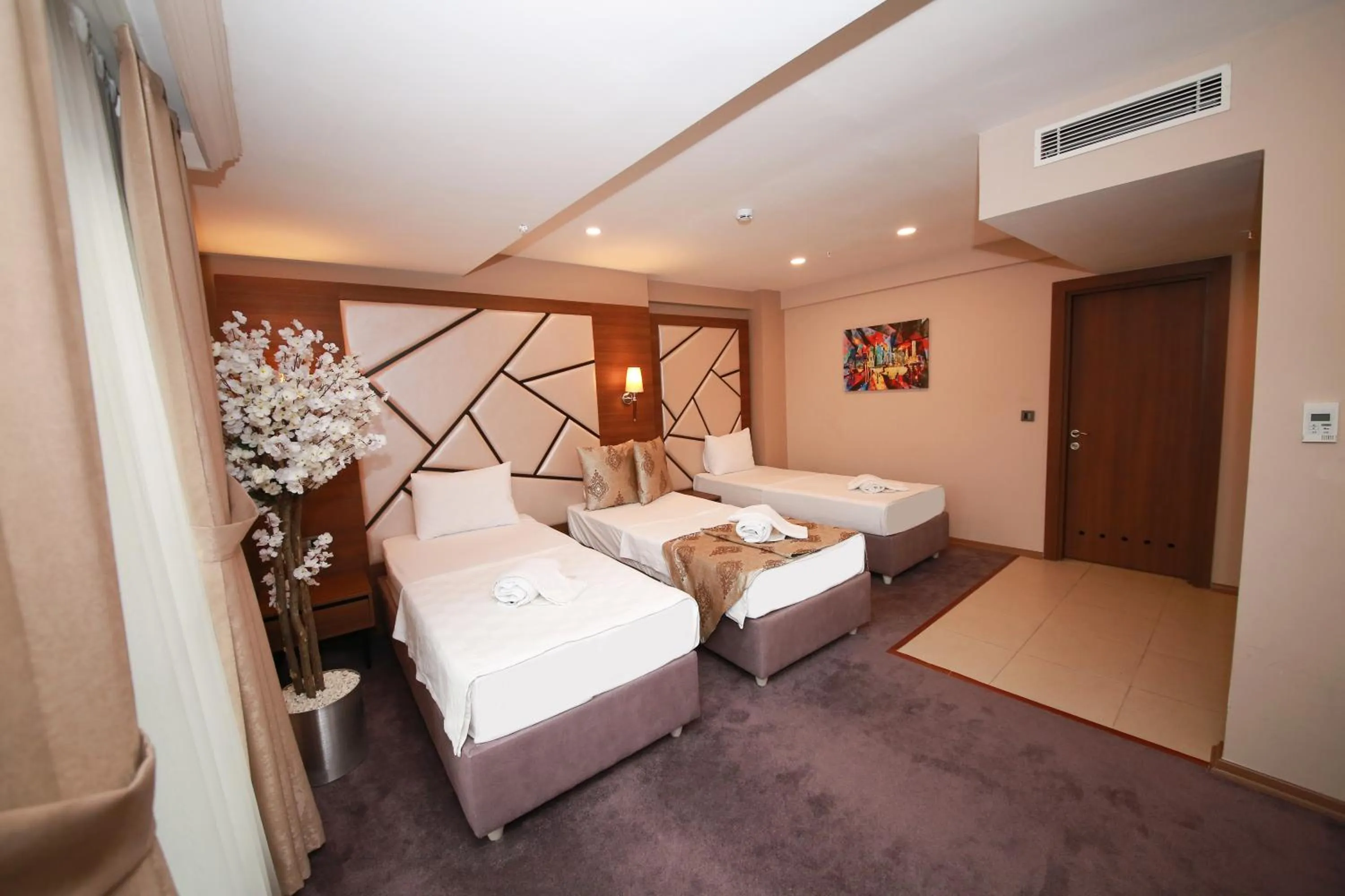 Bedroom, Bed in Litros Hotel & Spa