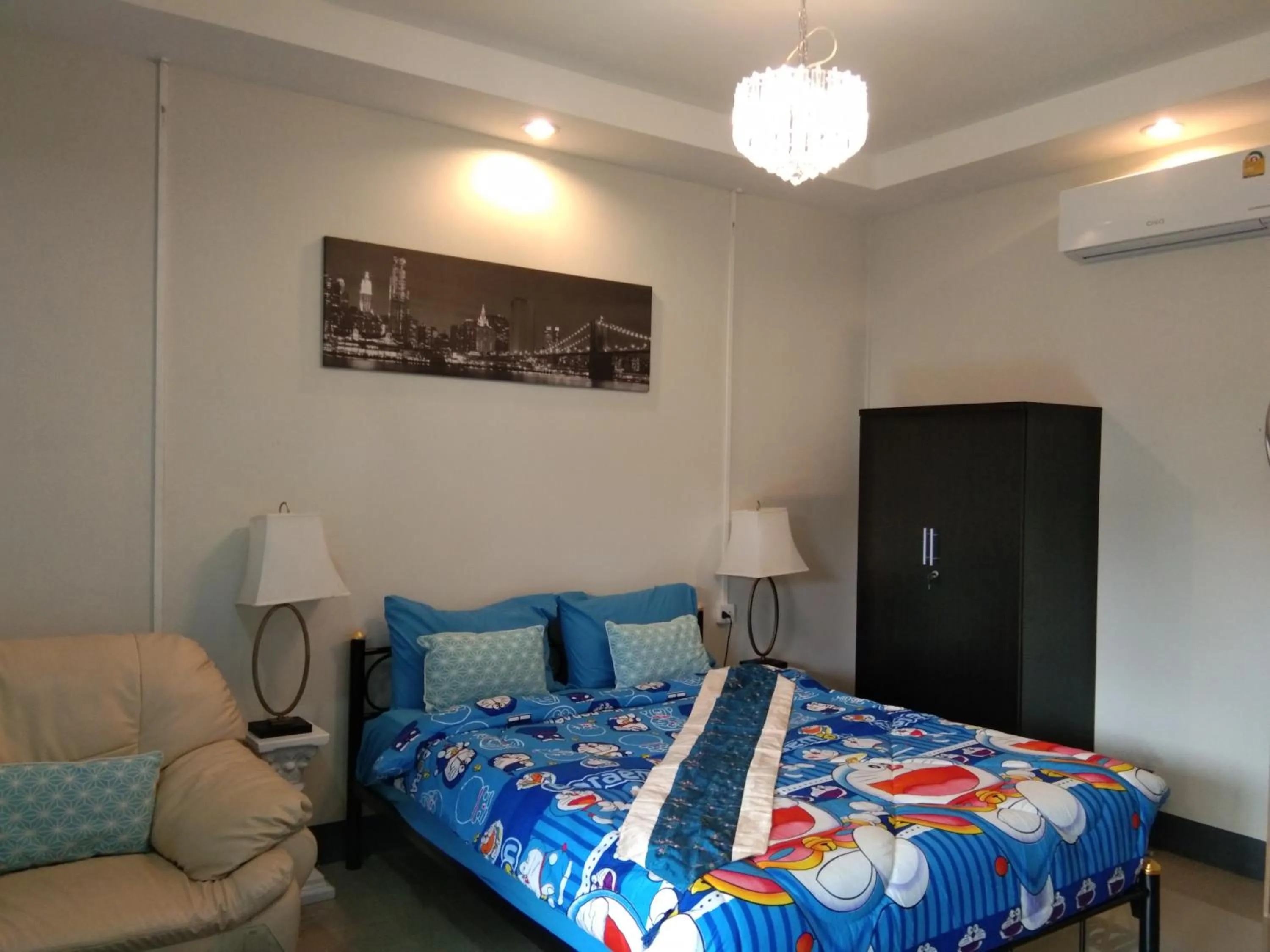 Bed in Cessna Park Resort and Hotel