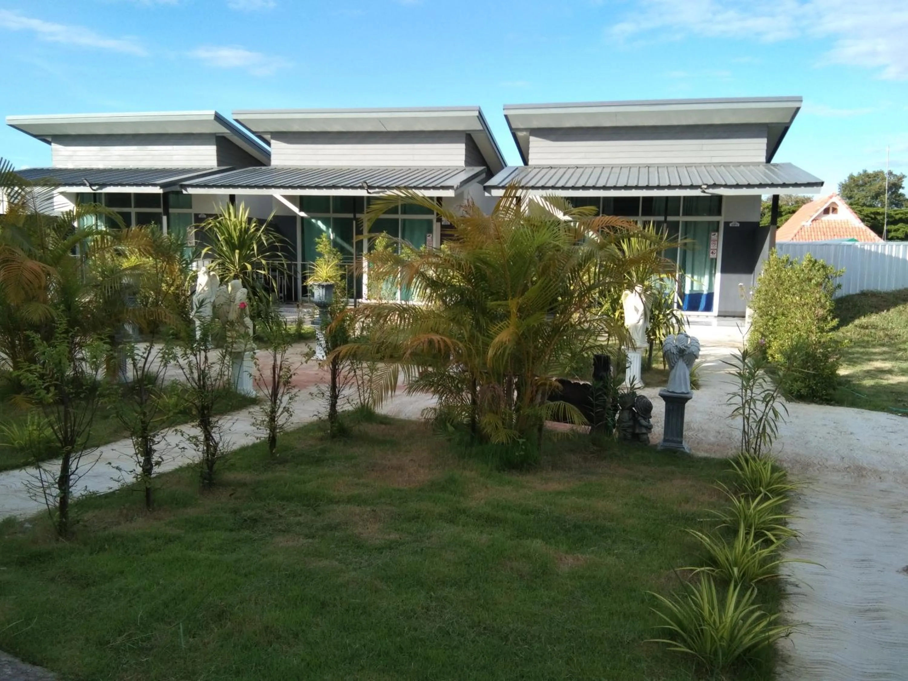 Property building in Cessna Park Resort and Hotel