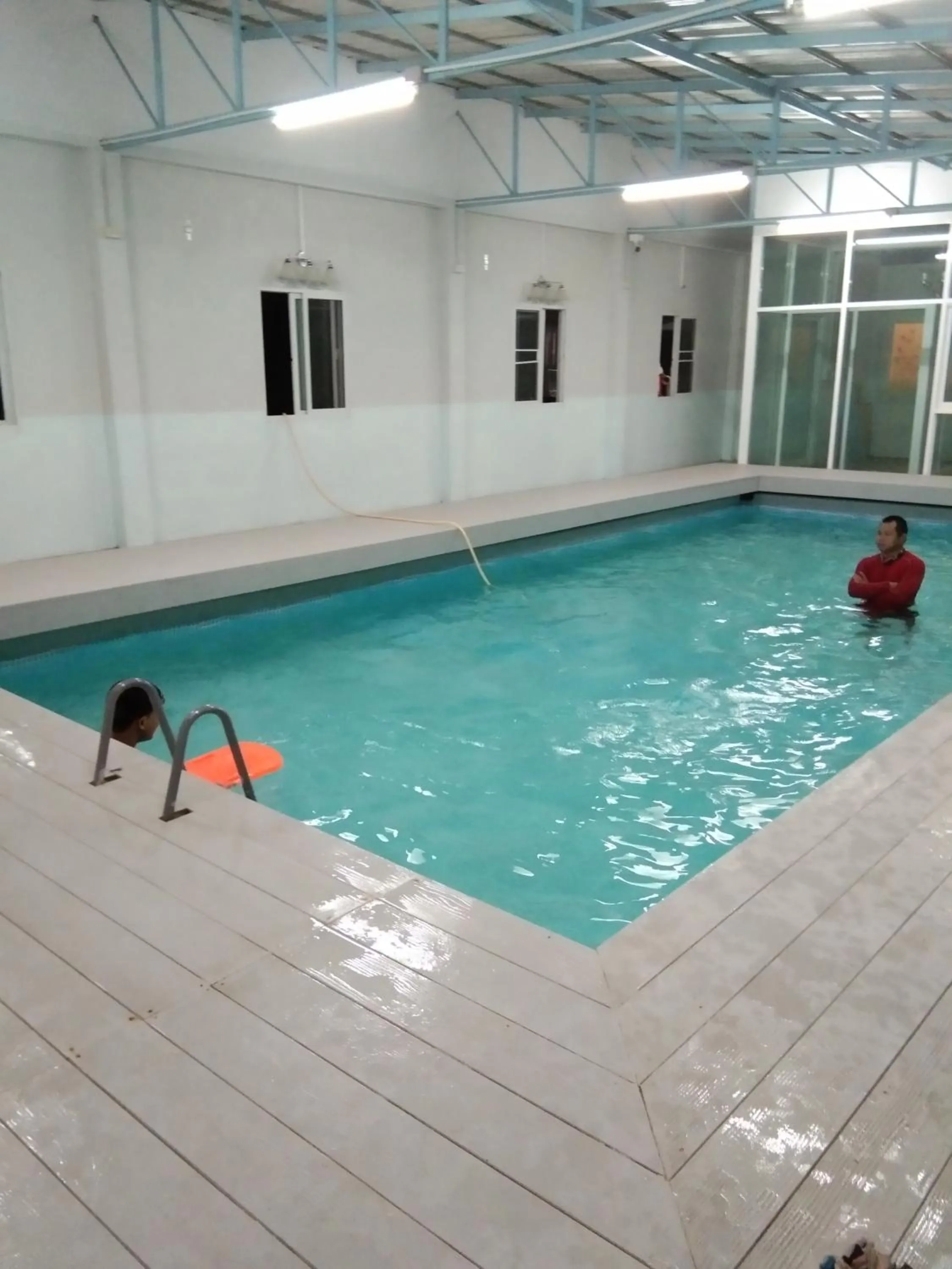 Swimming pool in Cessna Park Resort and Hotel