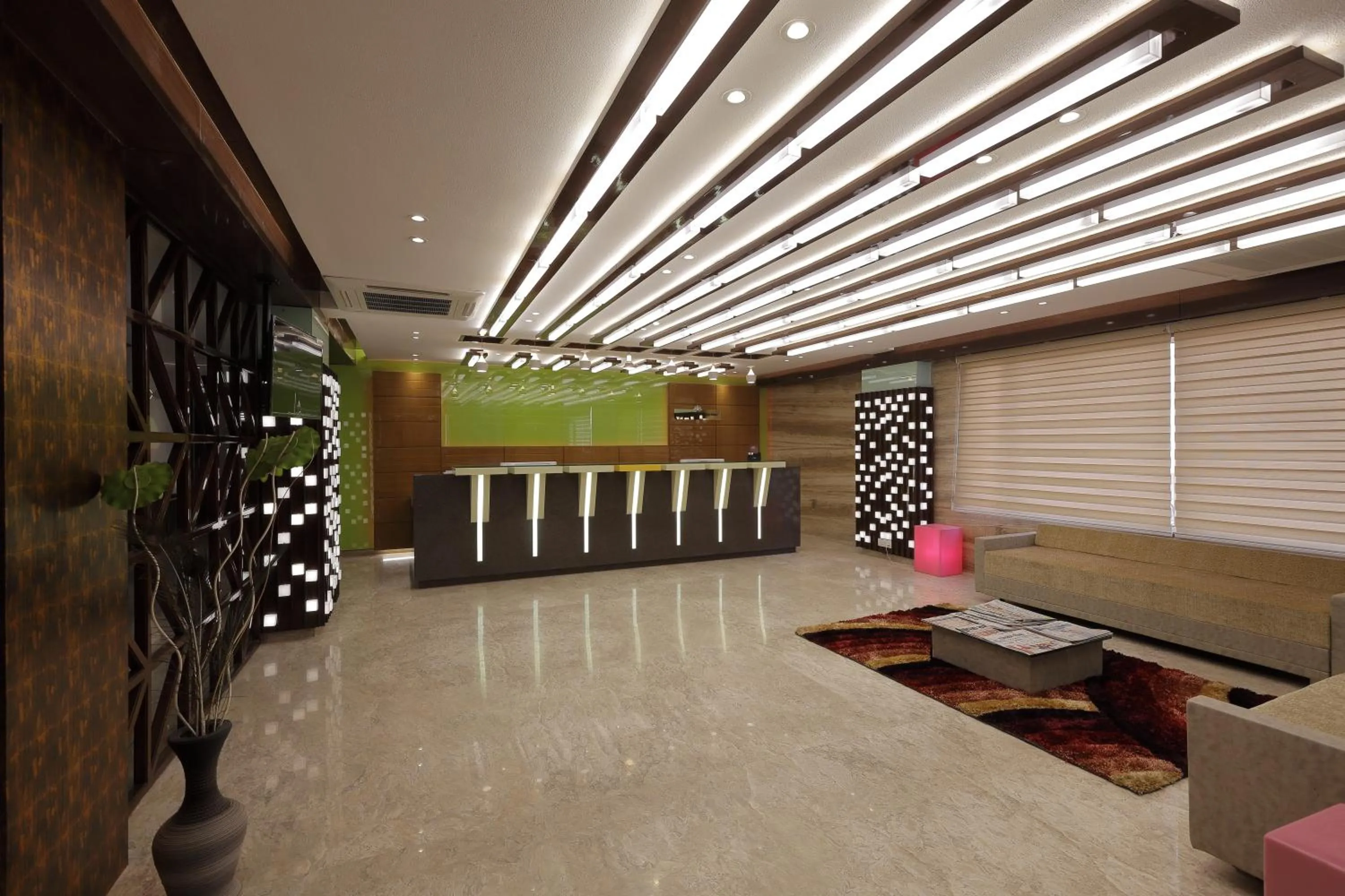 Lobby or reception in HOTEL THE LOTUS PARK