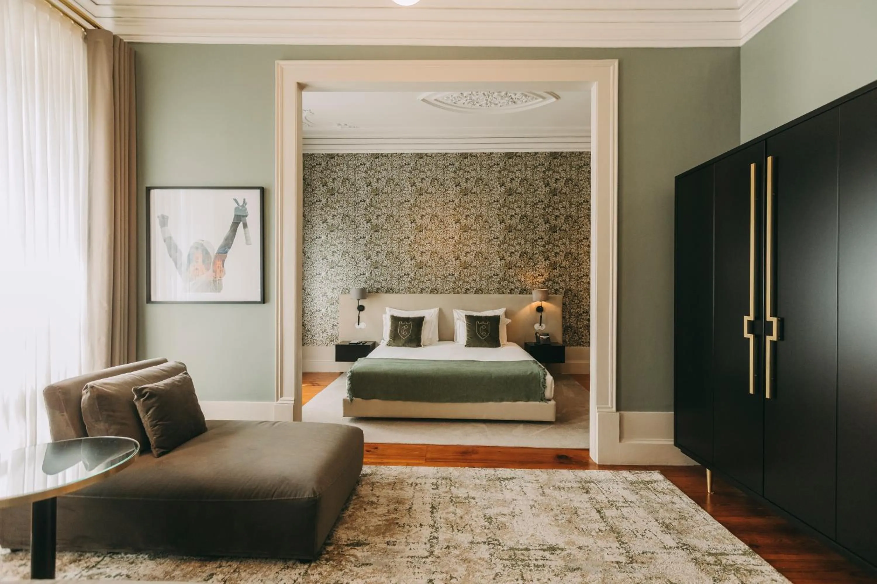 Bed in Torel Royal Court