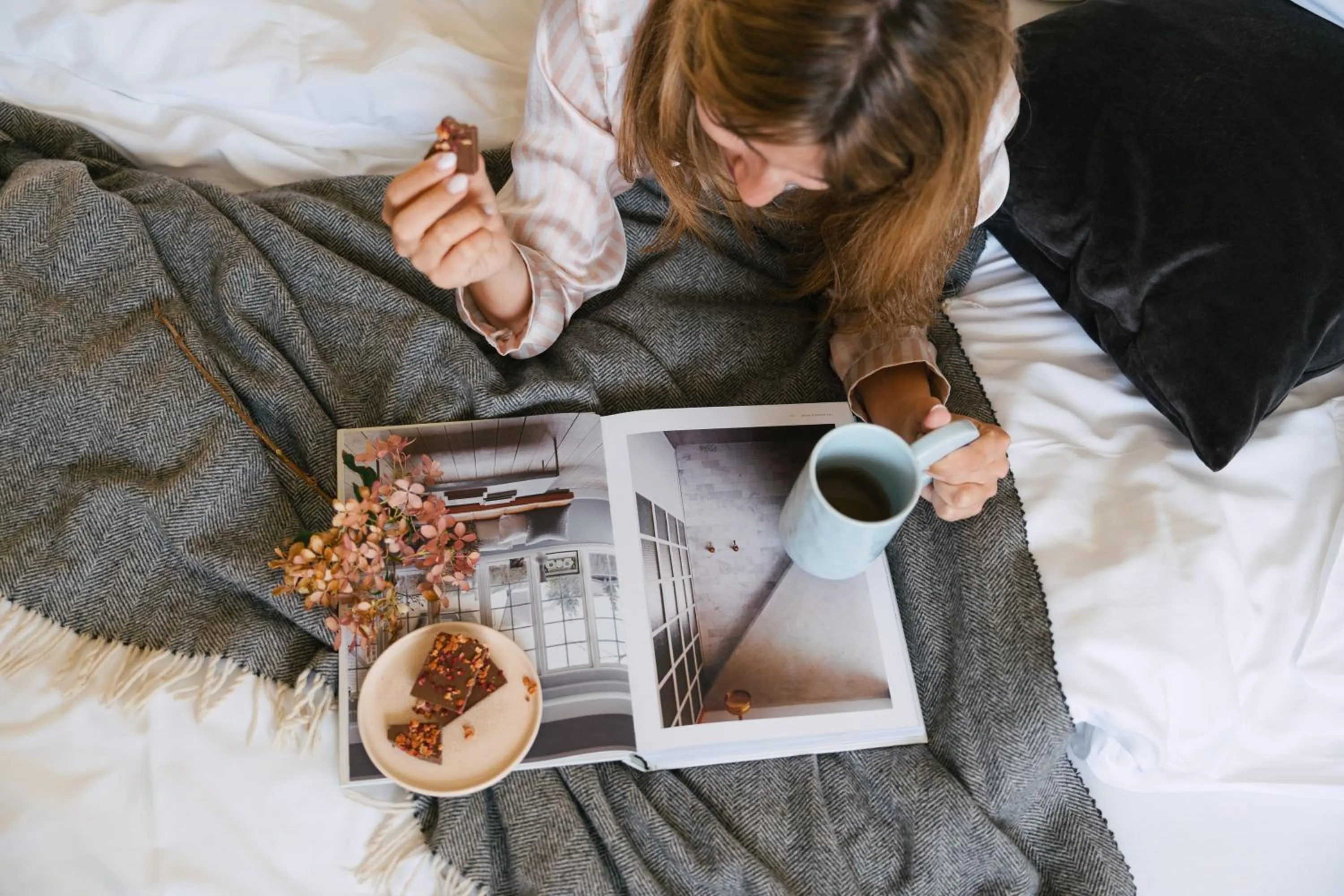 Coffee/tea facilities, Bed in Isabella Boutique Hotel