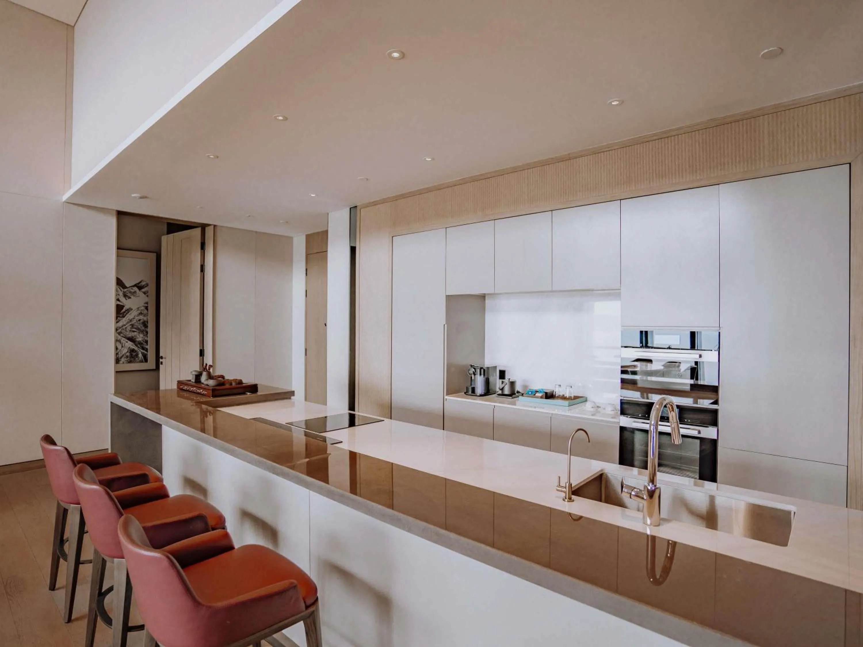 Bedroom in Pullman Dali