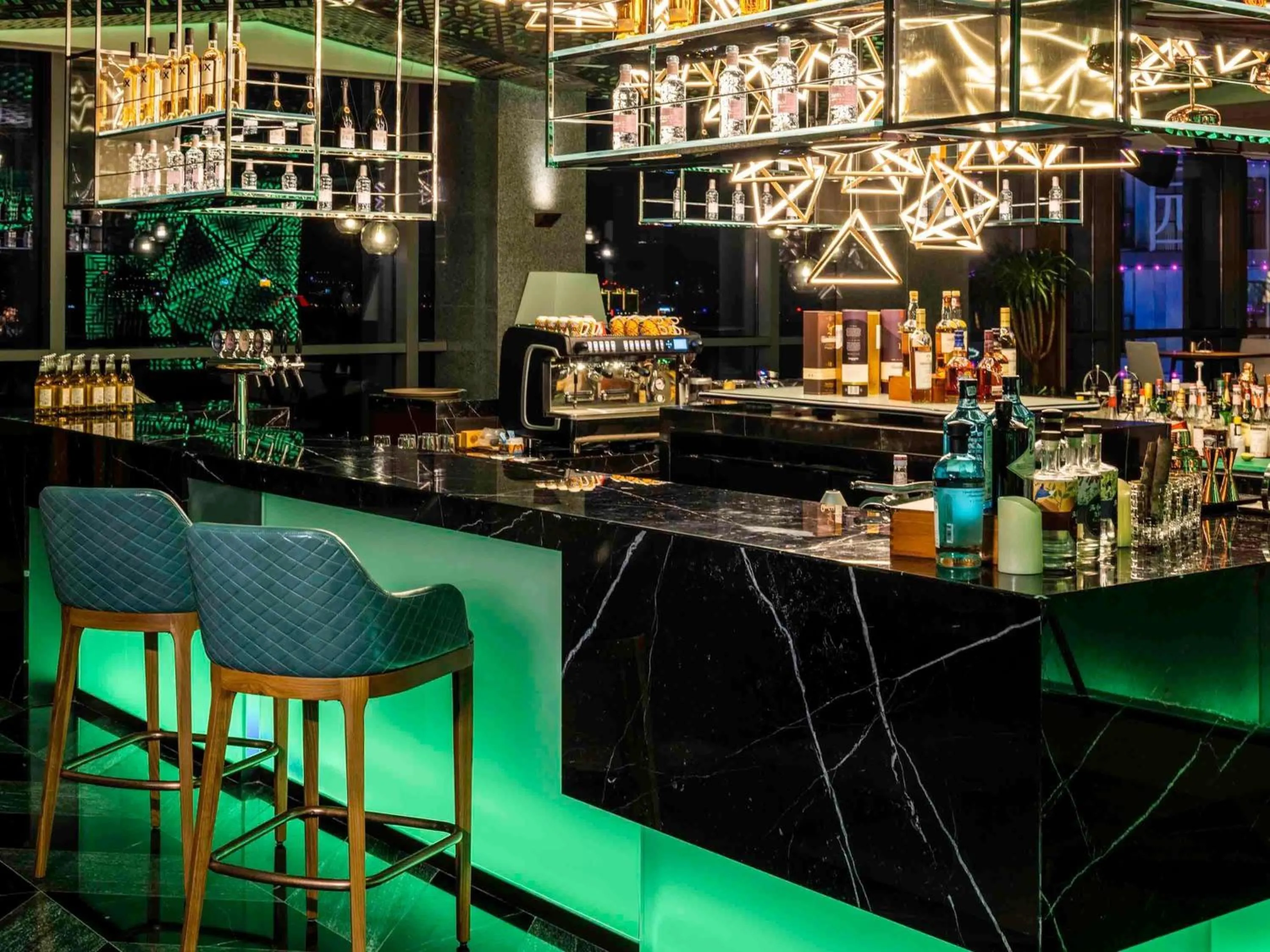 Lounge or bar in Pullman Dali