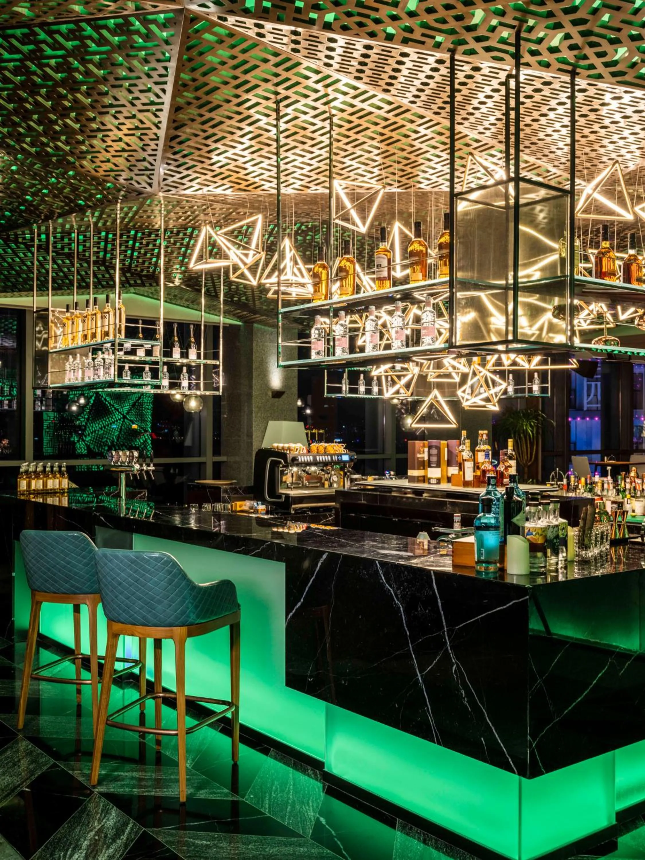 Lounge or bar in Pullman Dali