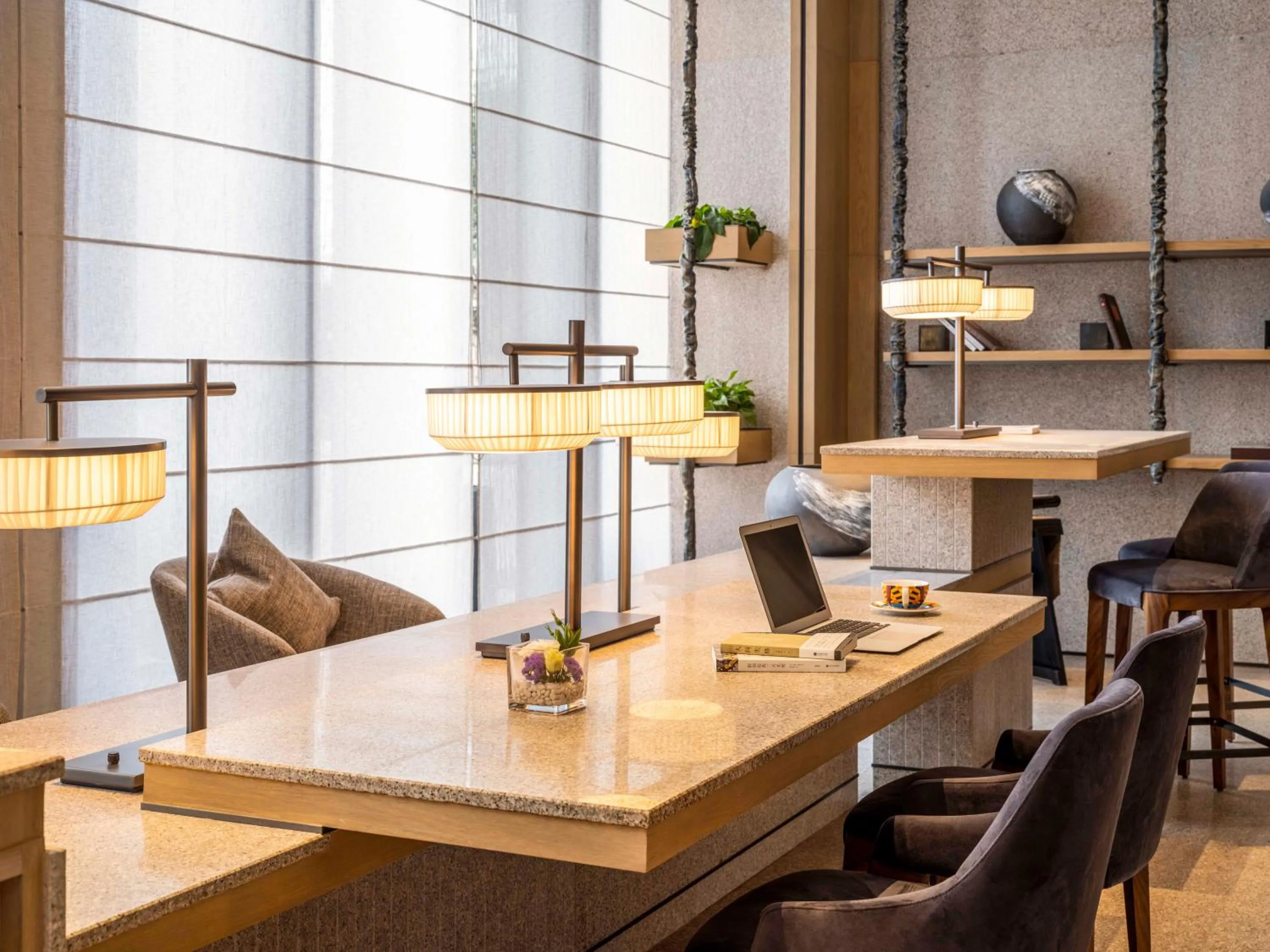 Lounge or bar in Pullman Dali