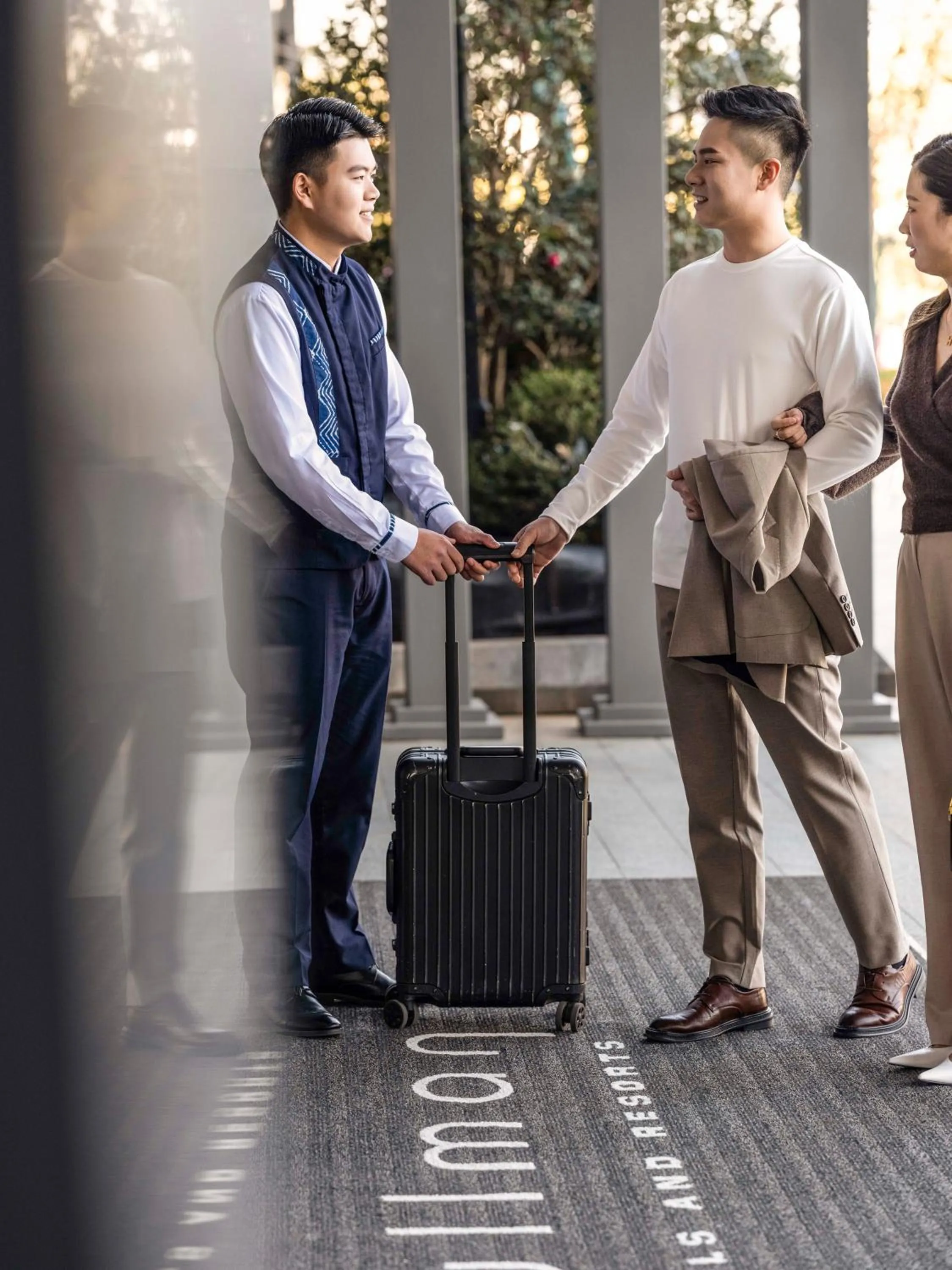 concierge in Pullman Dali