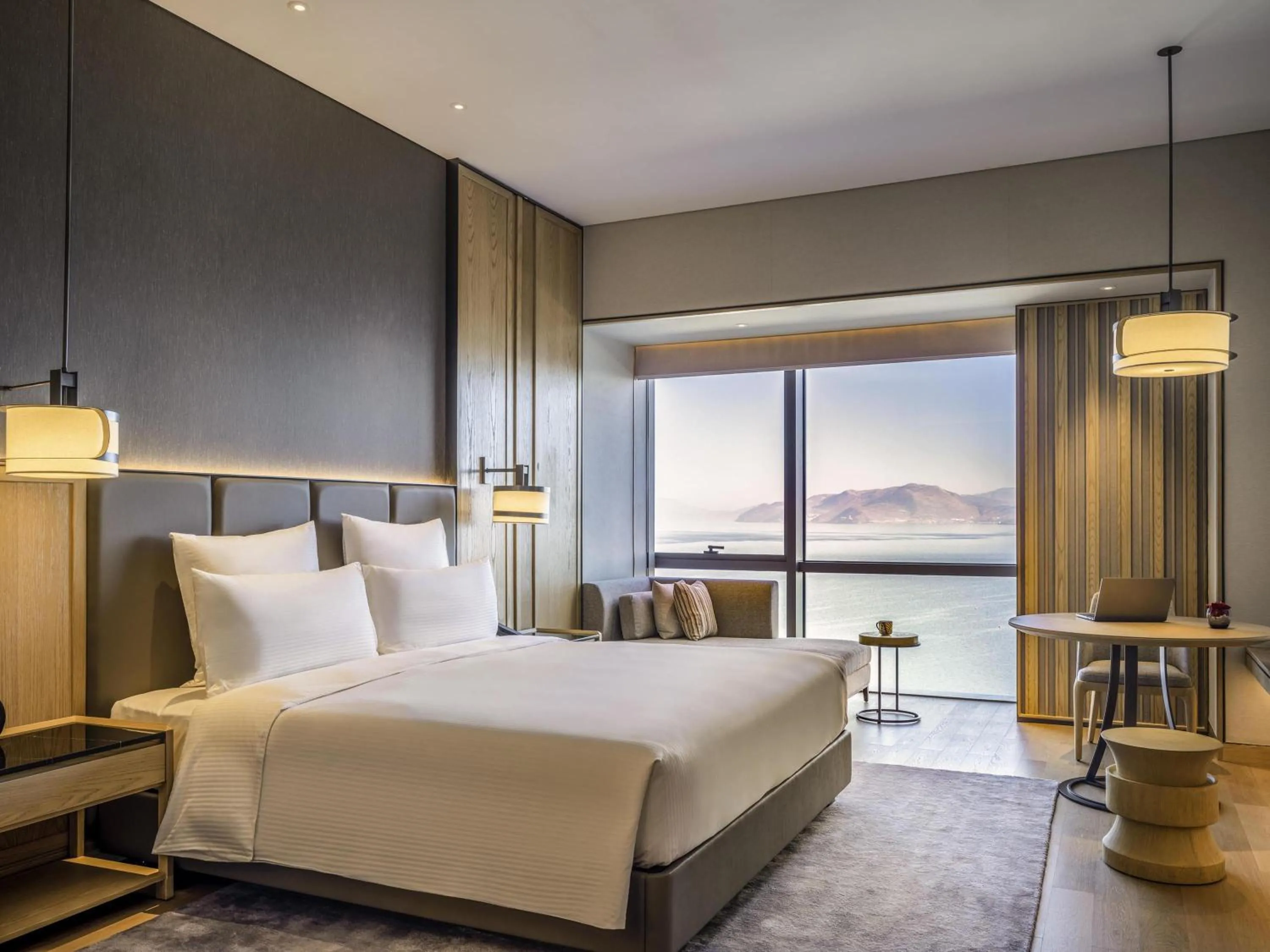 Bedroom, Bed in Pullman Dali