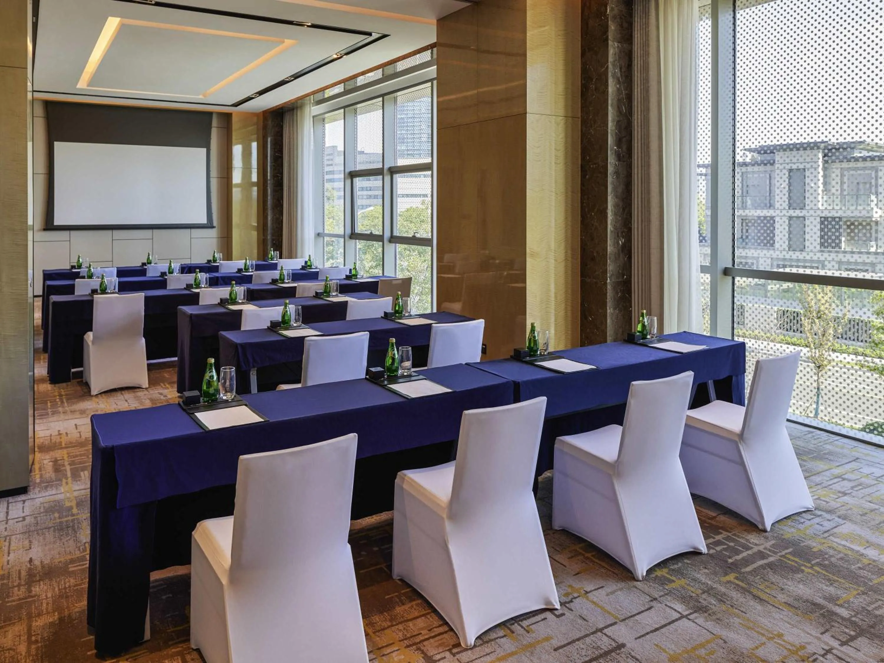 Meeting/conference room in Pullman Suzhou Taicang