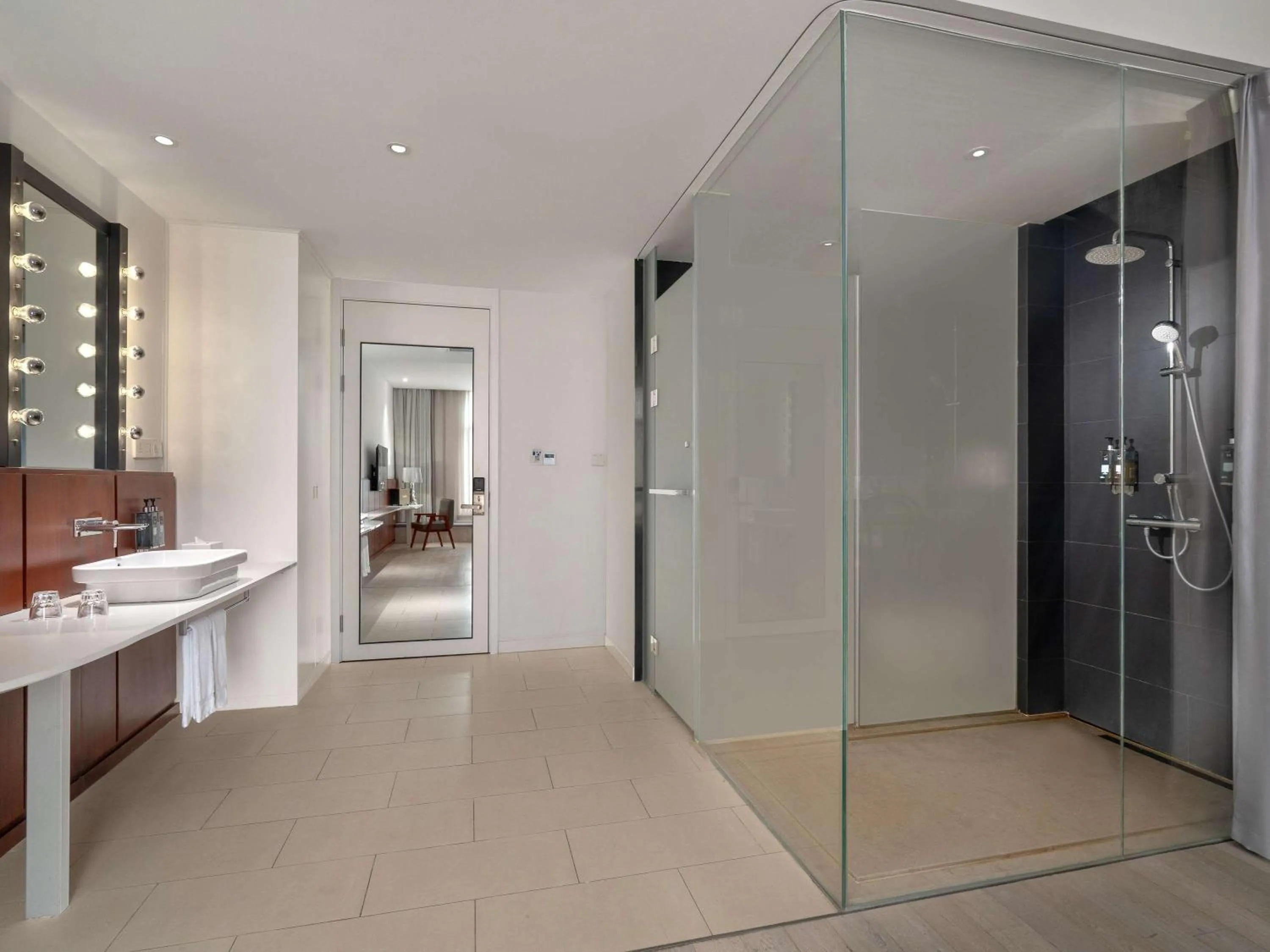 Bathroom in Novotel Shanghai Hongqiao Exhibition