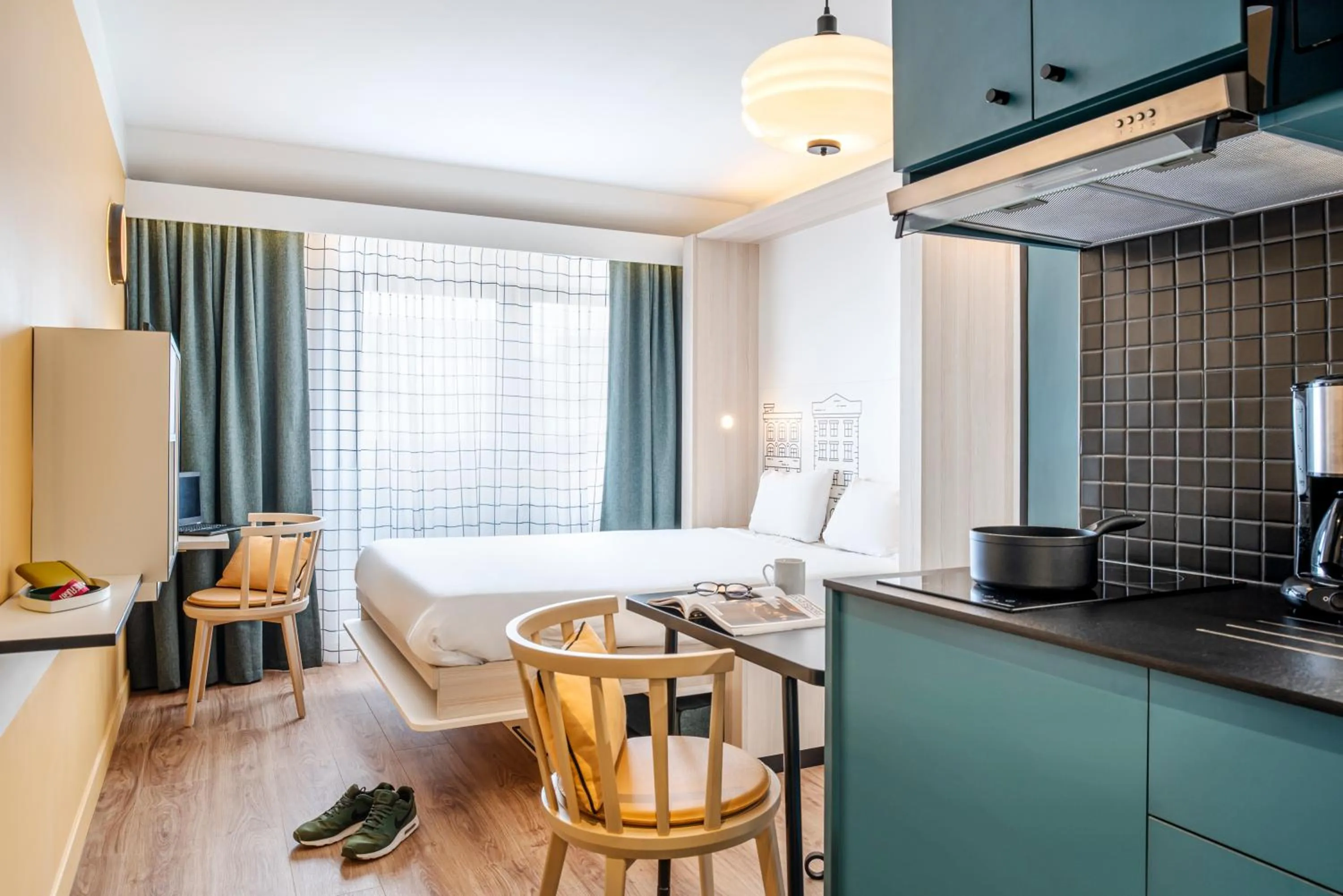 Kitchen or kitchenette in Aparthotel Adagio Access Kiel City