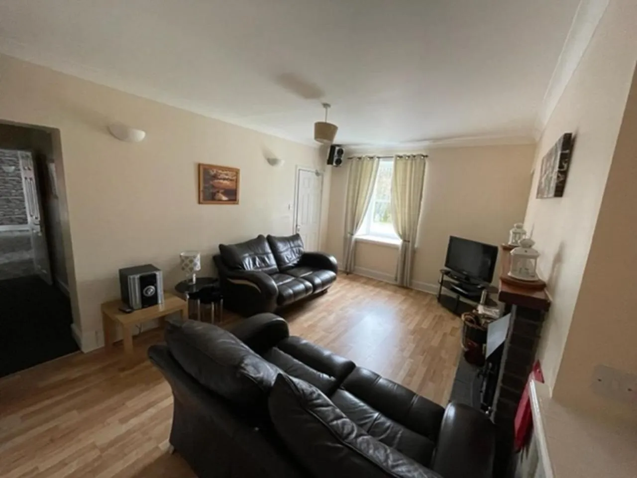Living room in Belton House Holiday Home