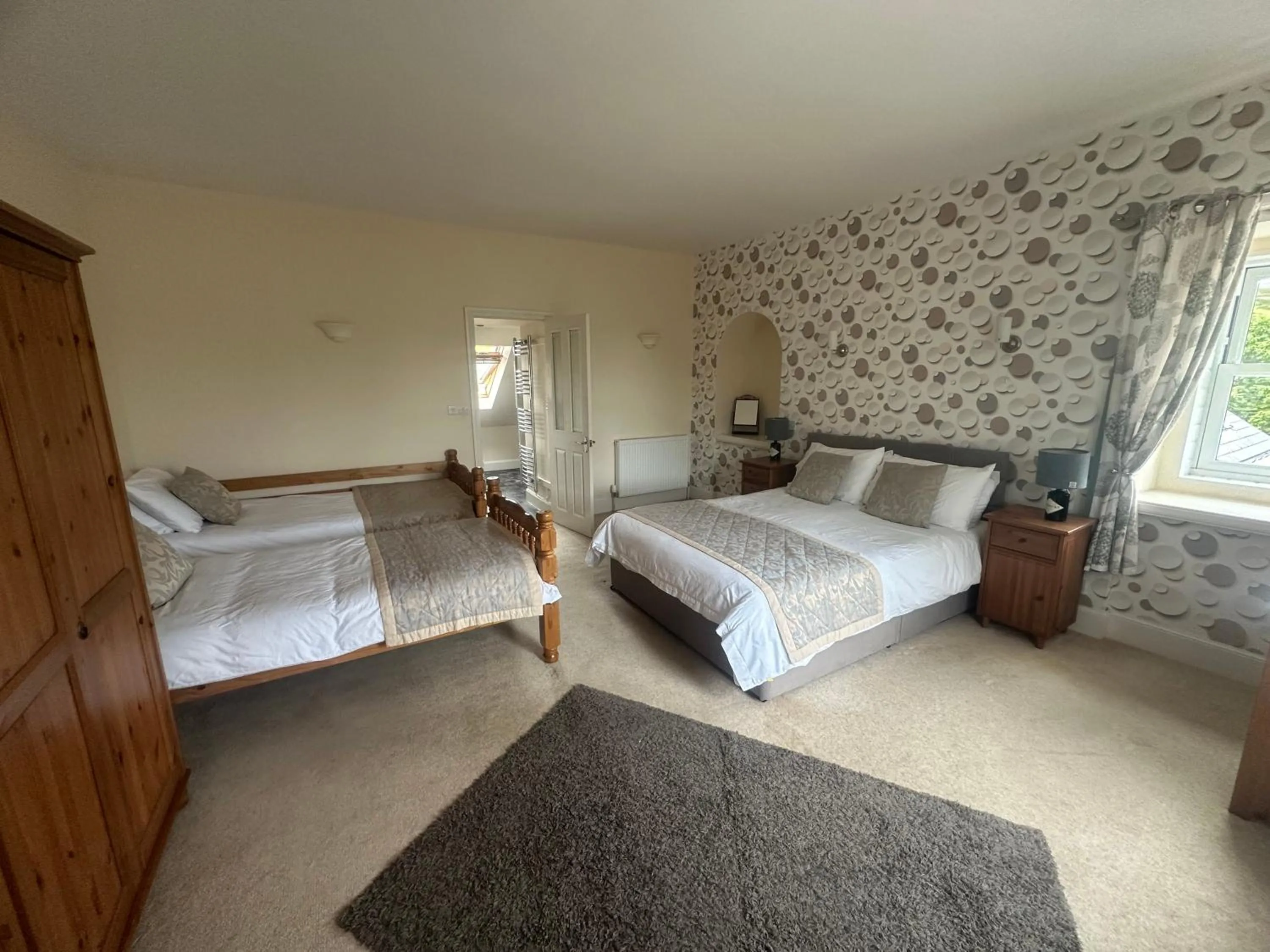 Bedroom, Bed in Belton House Holiday Home