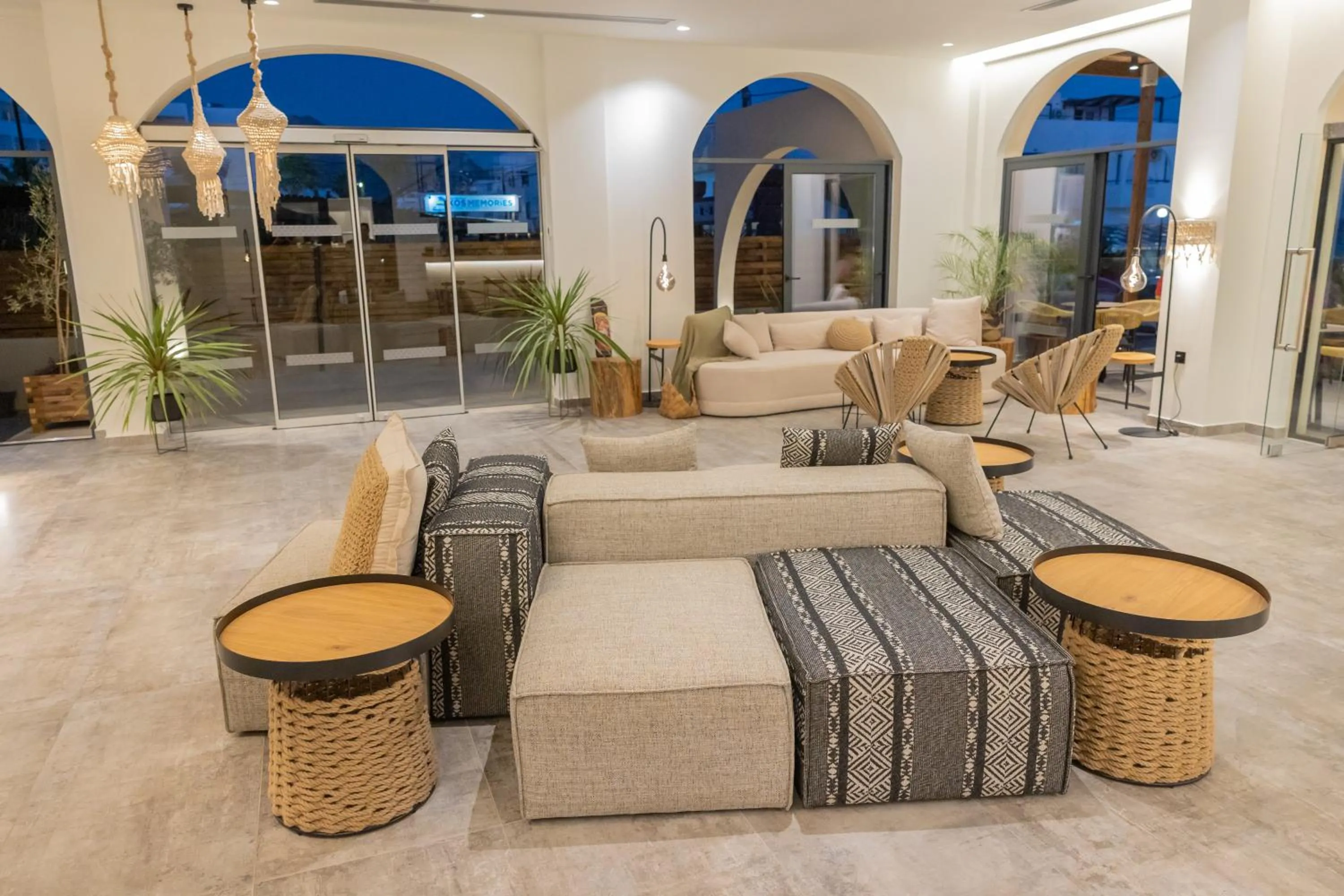 Lobby or reception in Cabana Blu Hotel & Suites