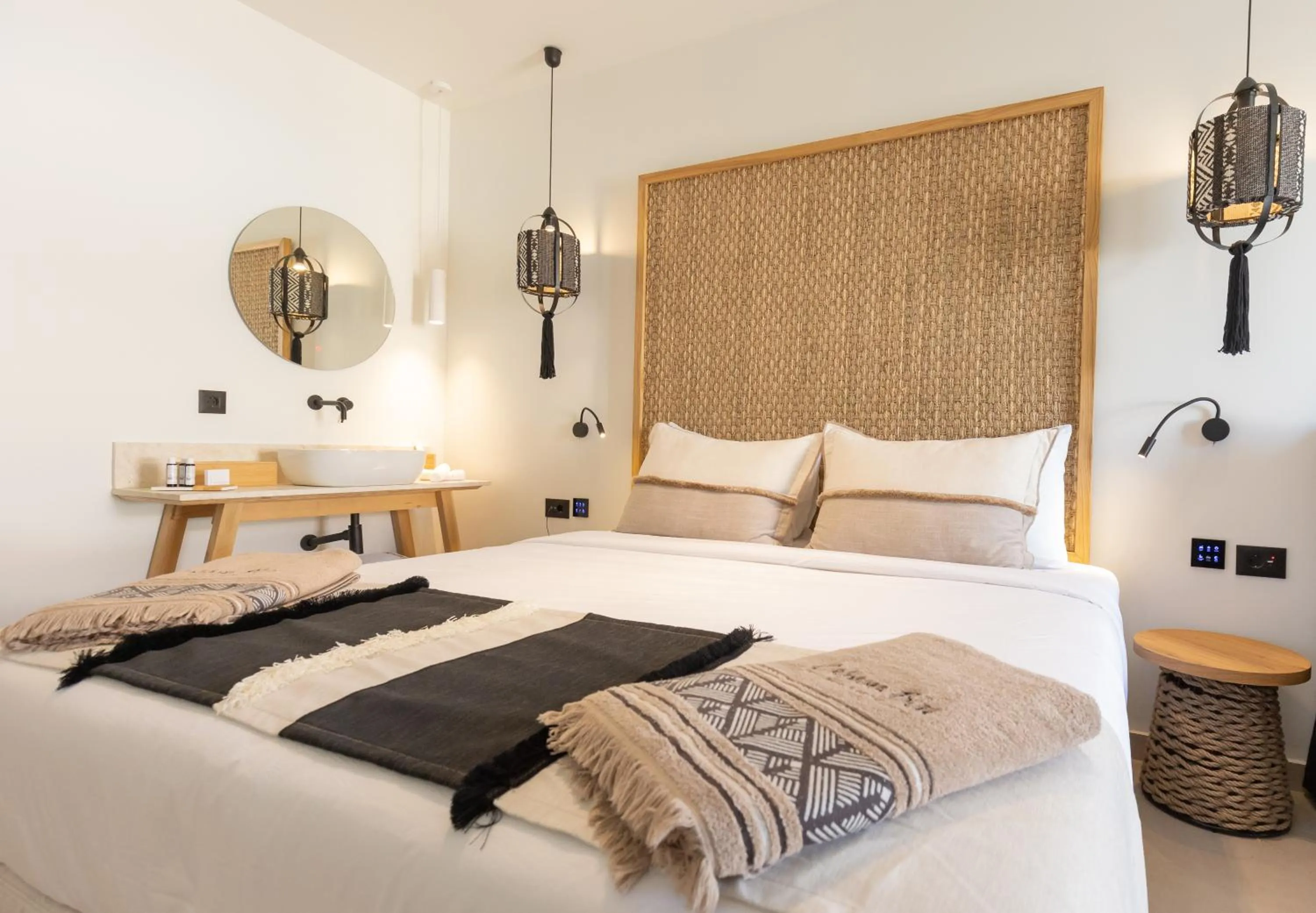 Bed in Cabana Blu Hotel & Suites