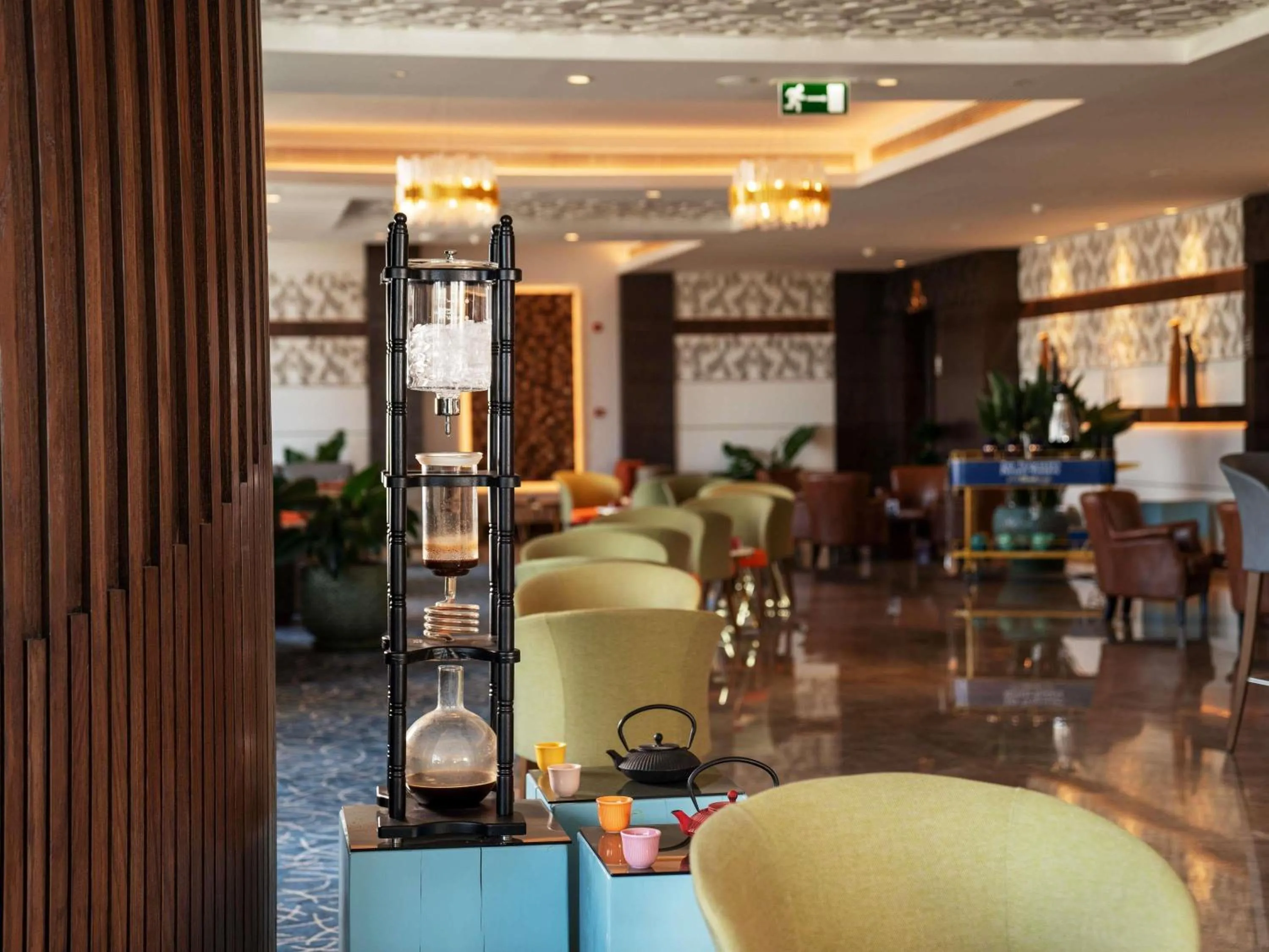 Restaurant/places to eat in Movenpick Hotel and Residences Riyadh