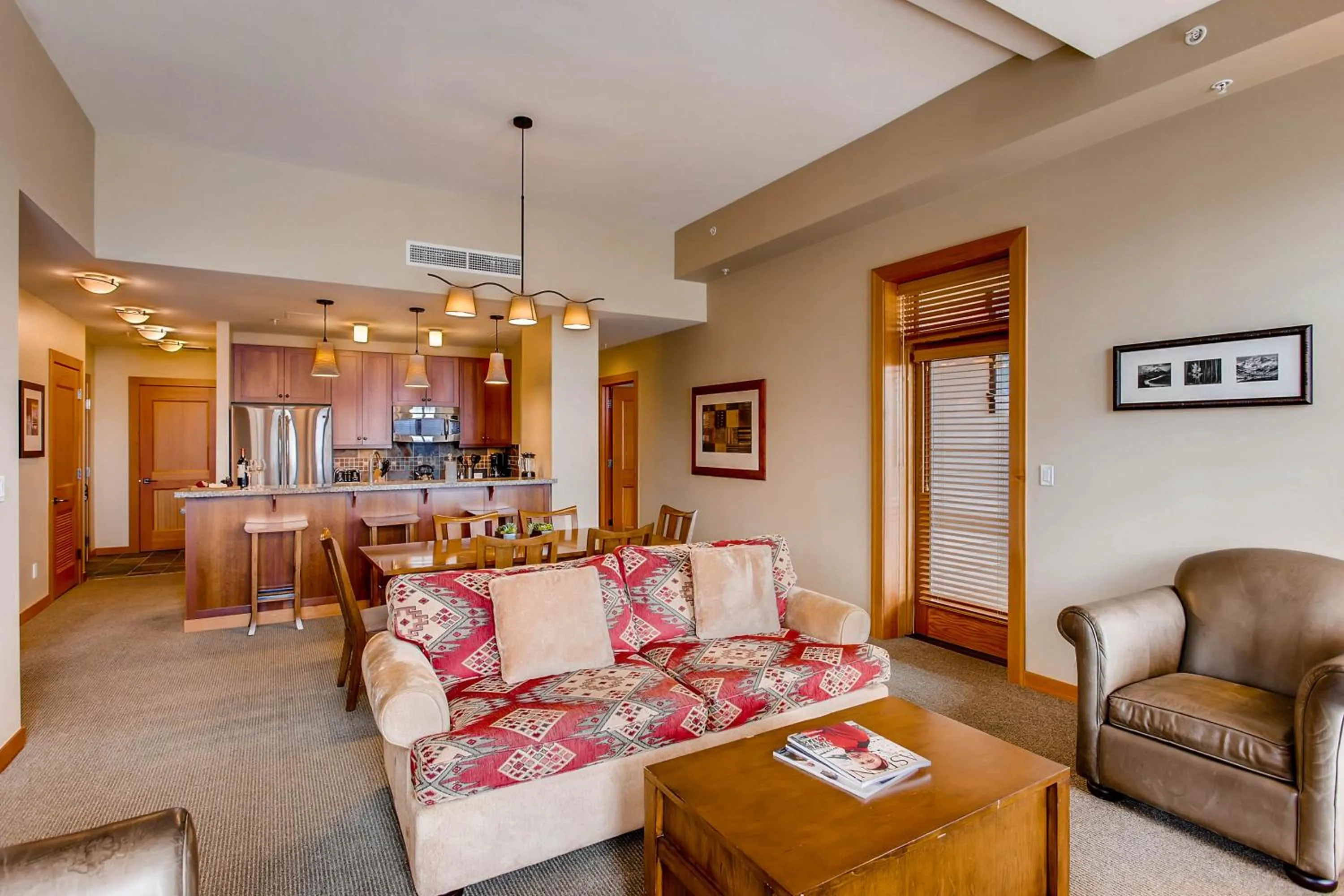 Living room, Seating Area in Capitol Peak Lodge, a Destination by Hyatt Residence