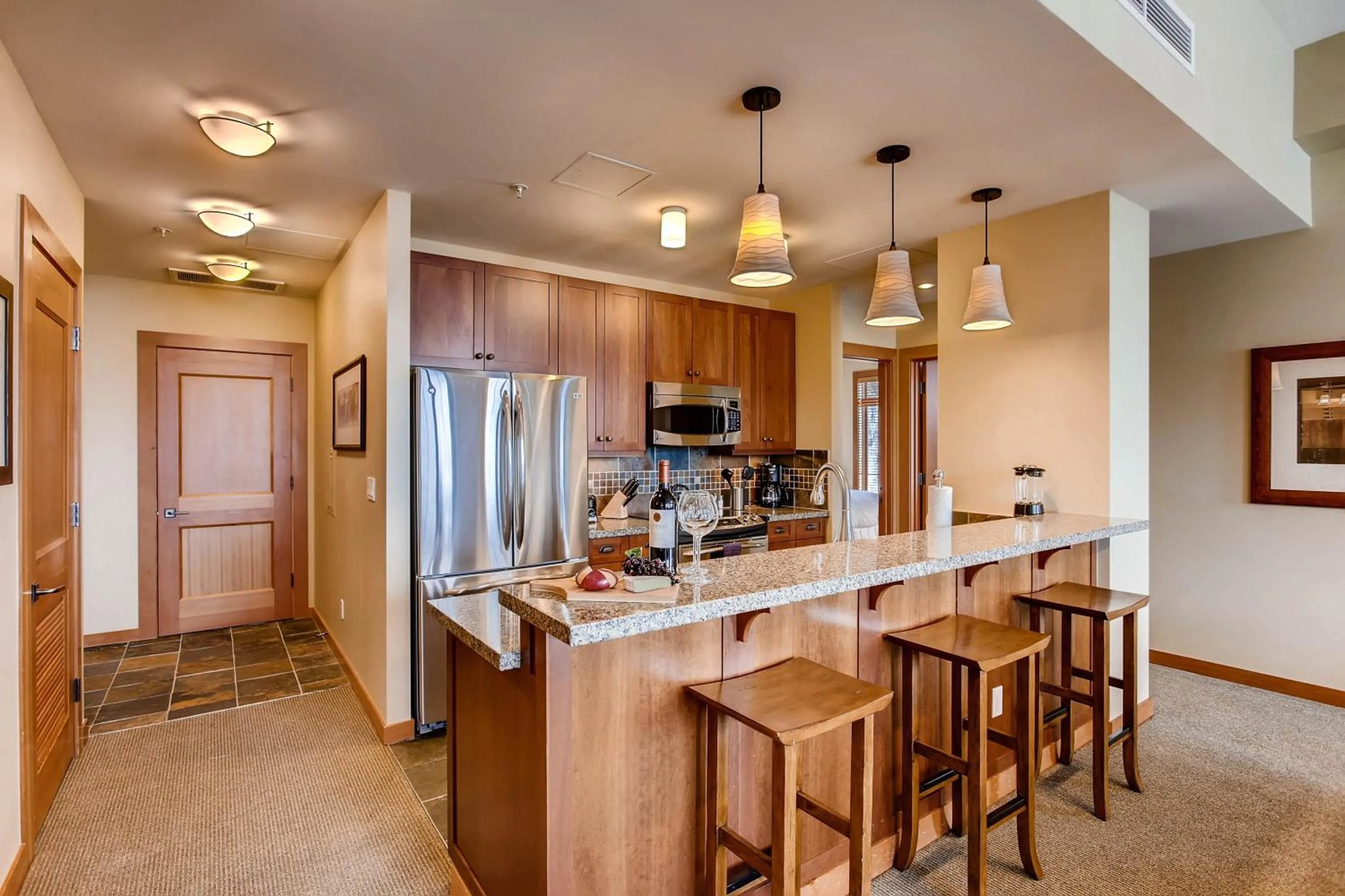 Kitchen or kitchenette, Kitchen/Kitchenette in Capitol Peak Lodge, a Destination by Hyatt Residence