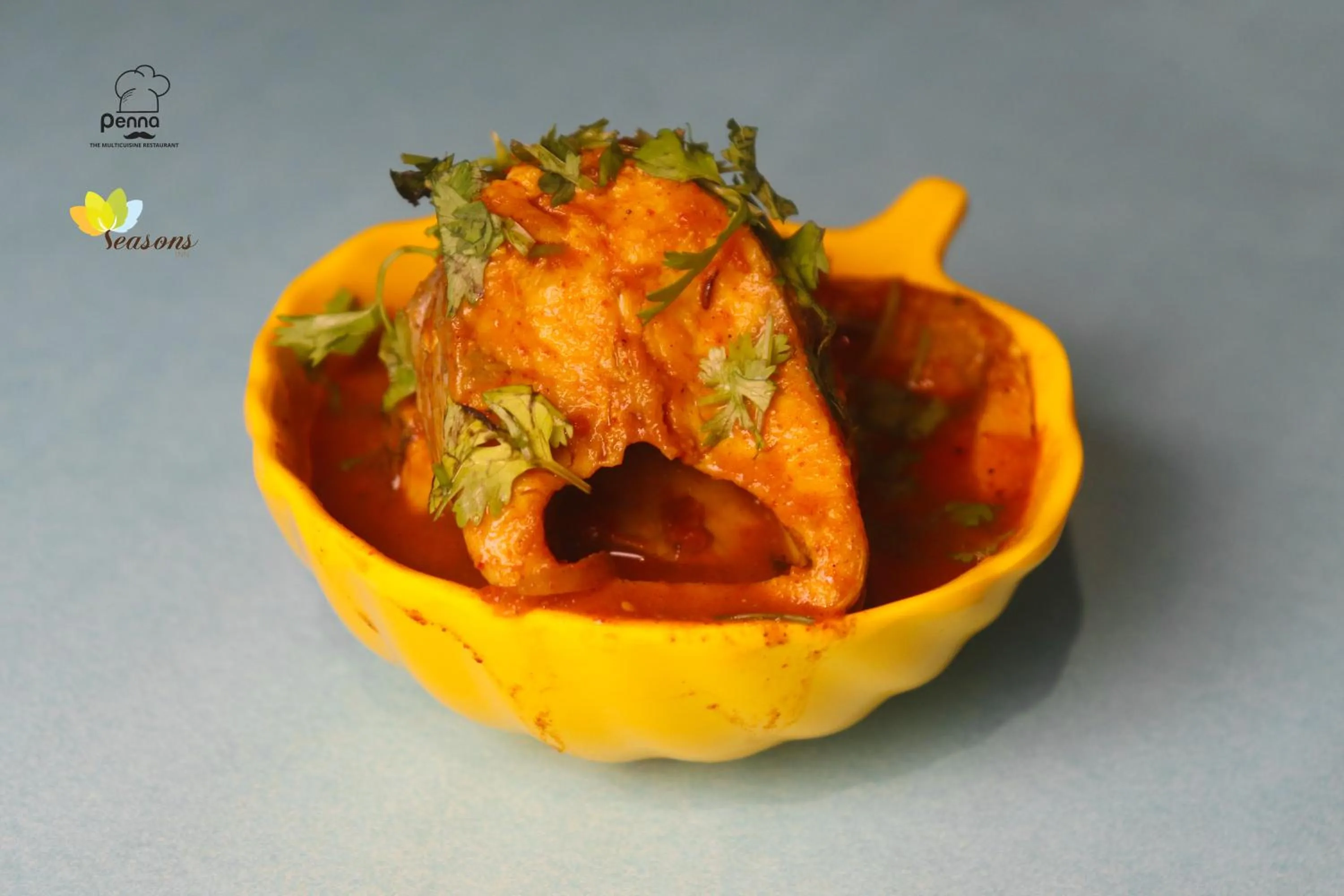 Restaurant/places to eat in Hotel Seasons Inn