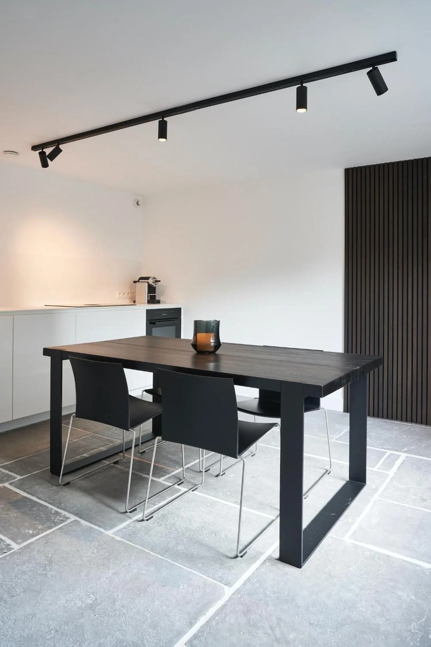 Dining area in Moleneinde 10