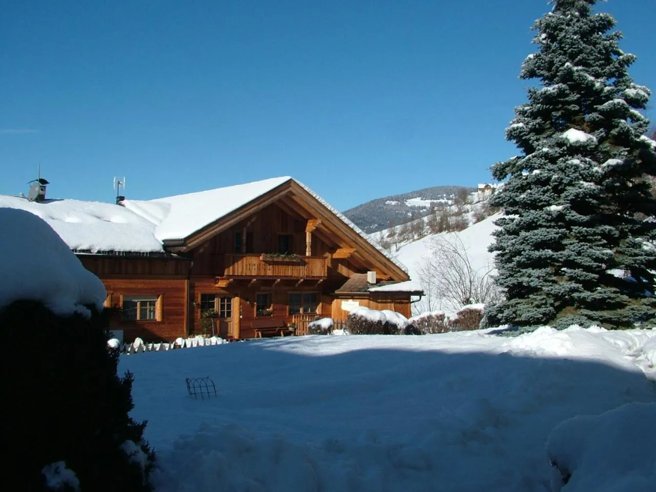 Facade/entrance in B&B Ciasa Brüscia
