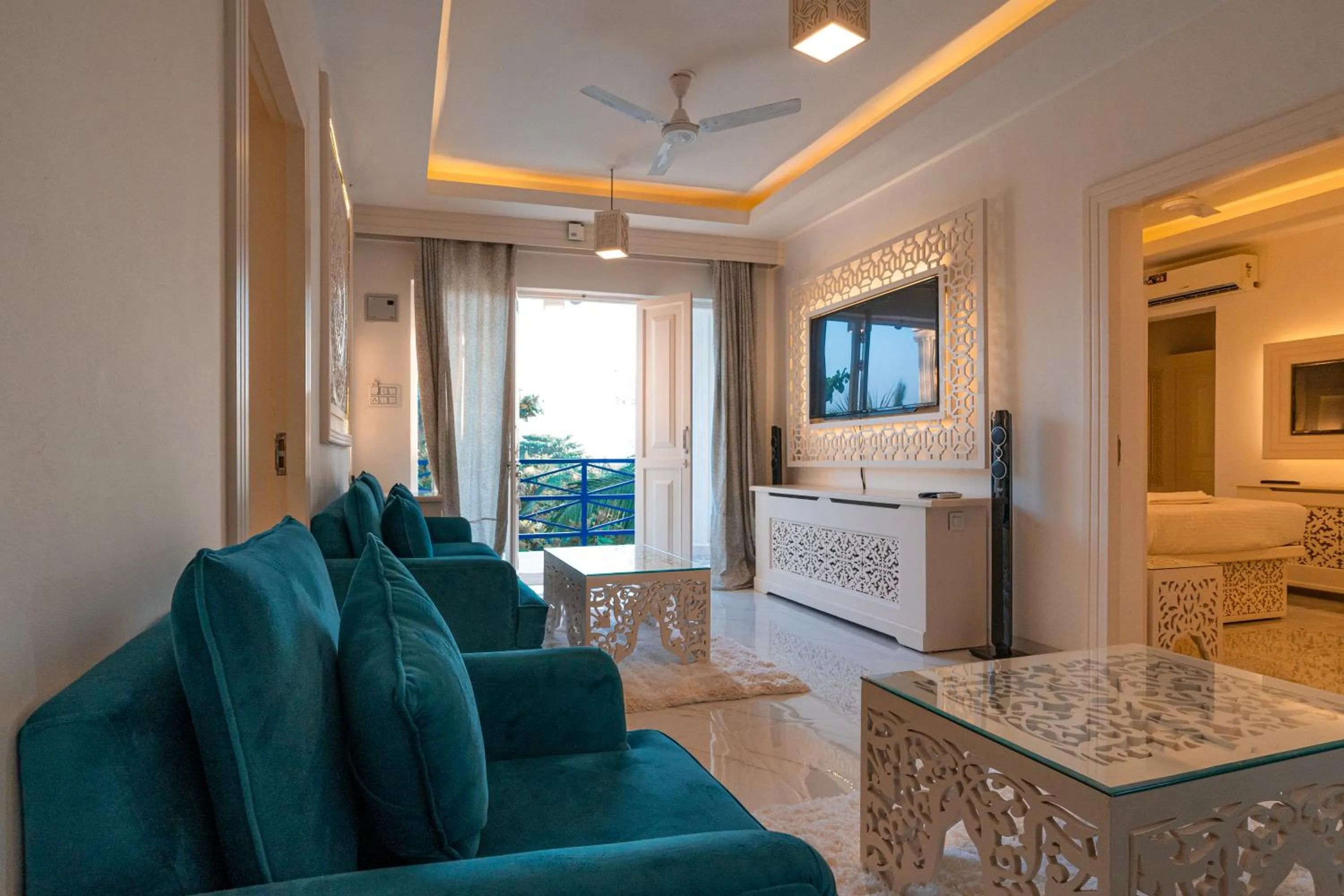 Living room in Lillywoods Zac Beach Resort, Calangute