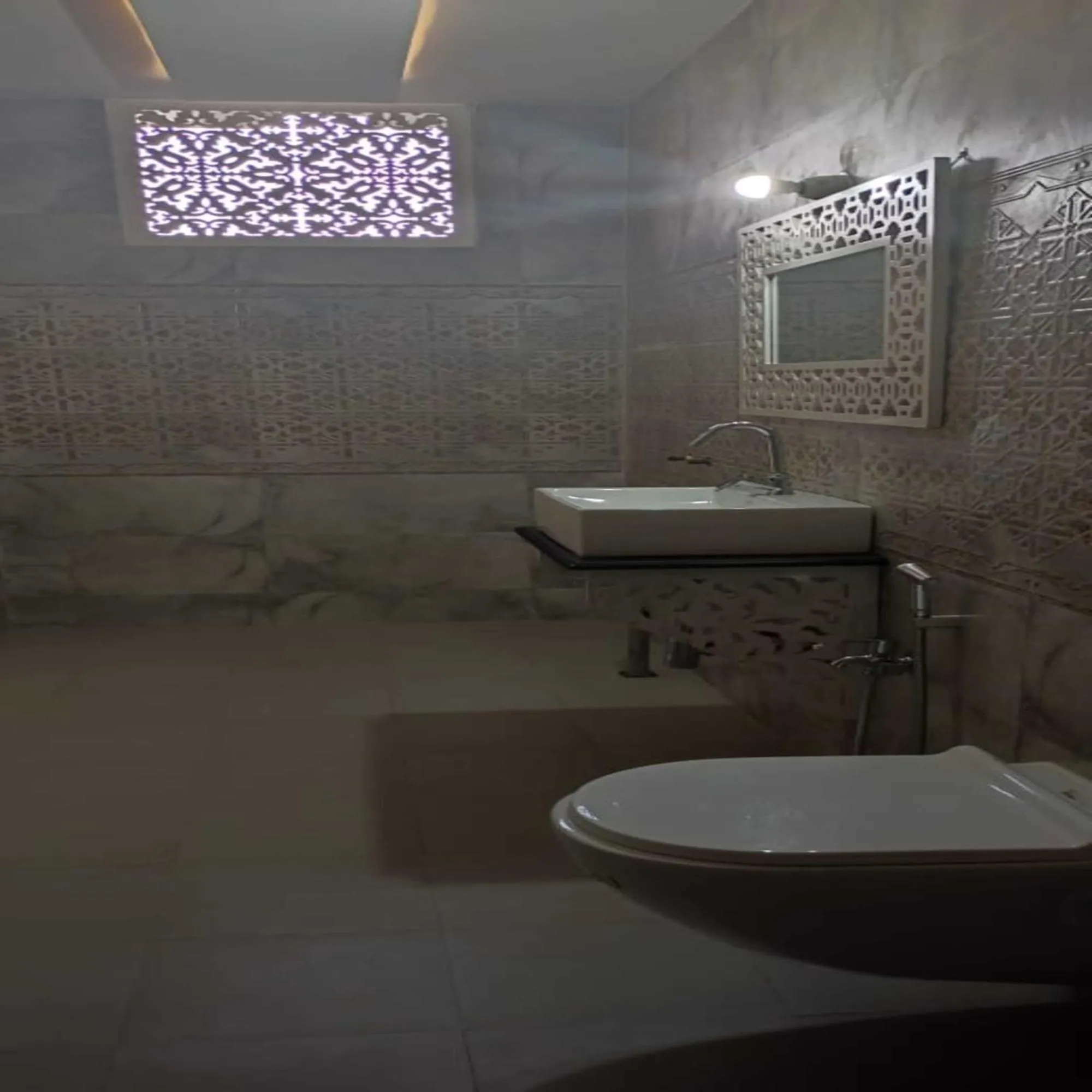 Bathroom in Lillywoods Zac Beach Resort, Calangute