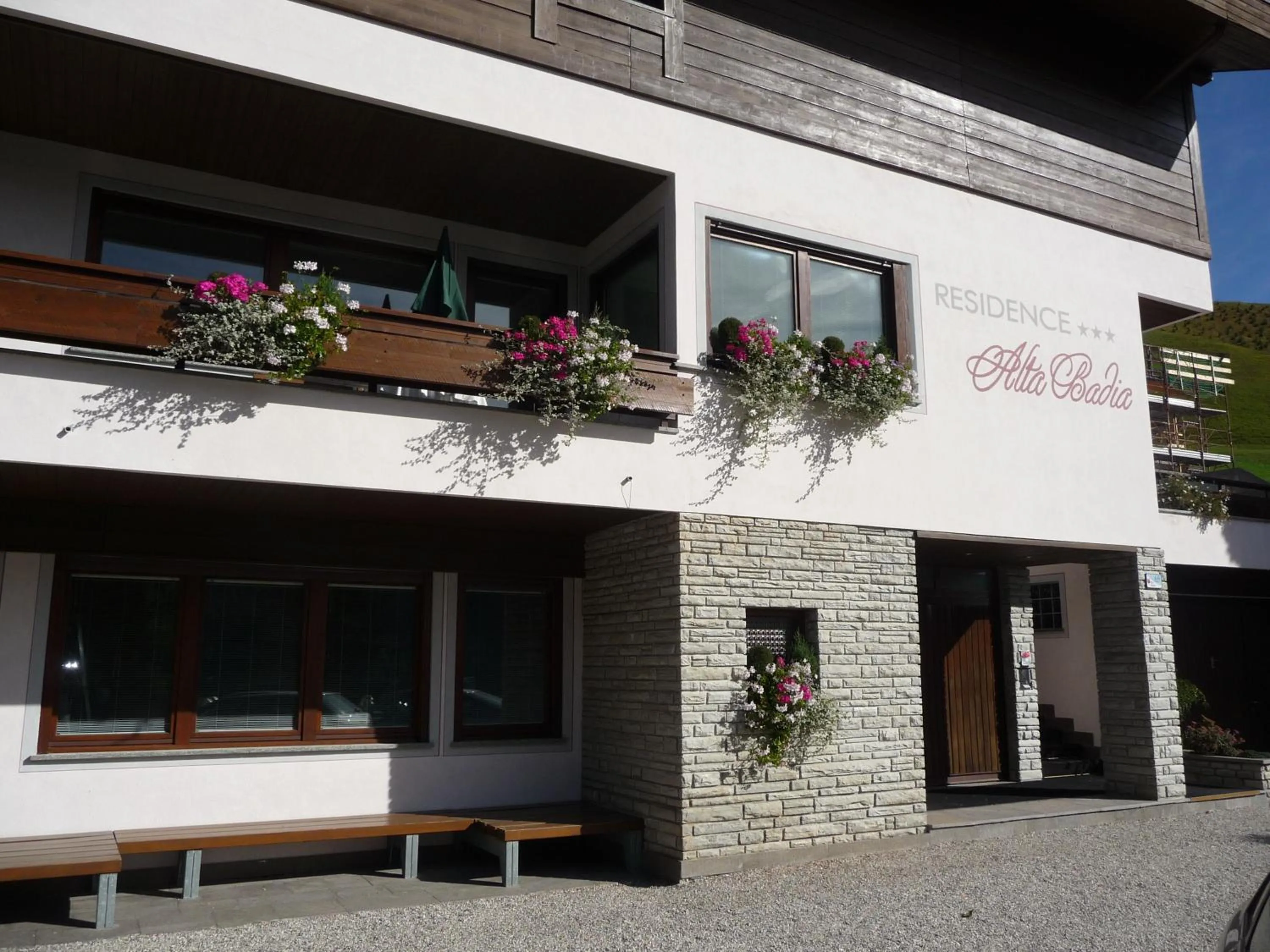 Facade/entrance in Apartments Residence Alta Badia
