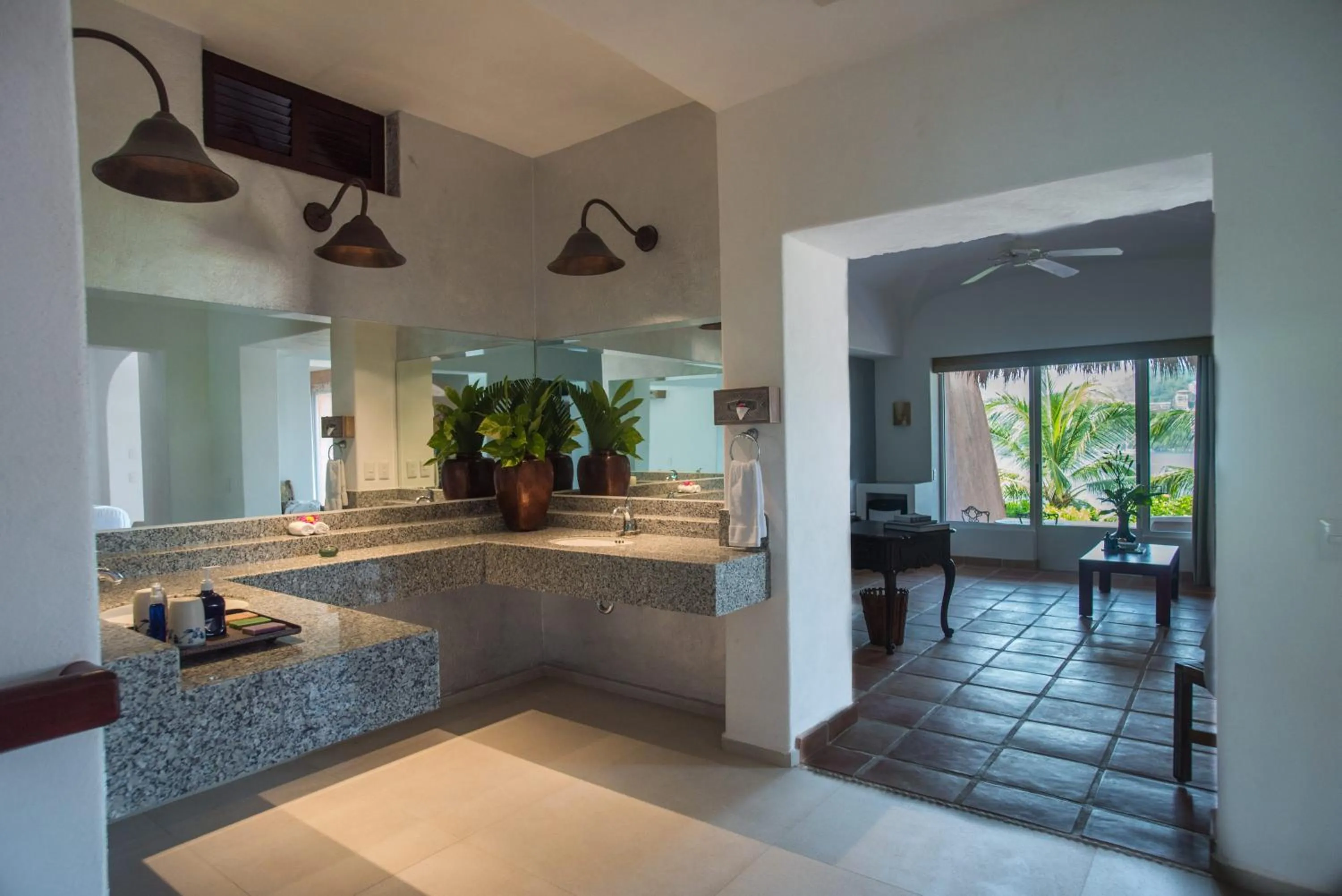 Bathroom in La Casa Que Canta