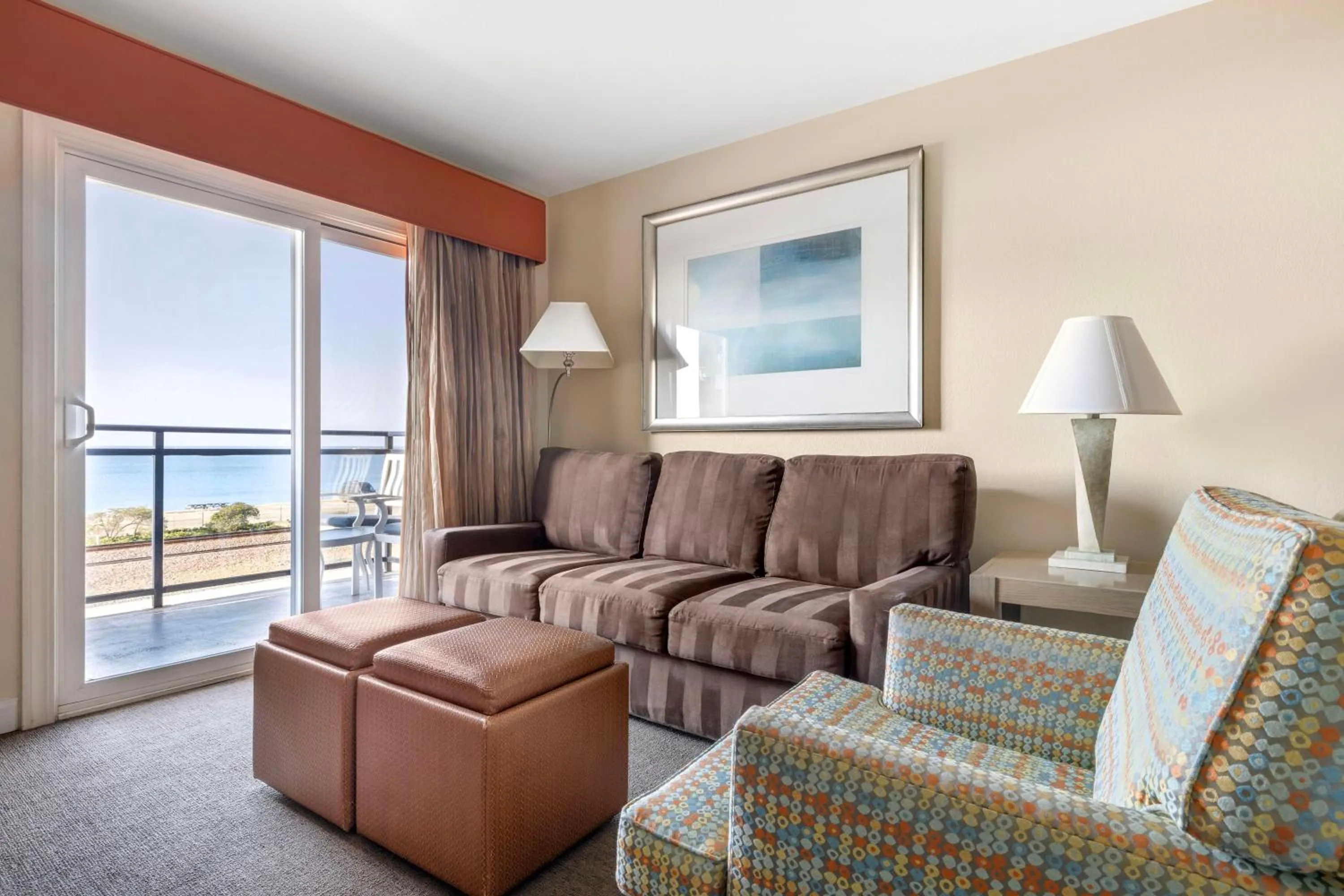 Living room in Hilton Vacation Club Riviera Beach & Shores