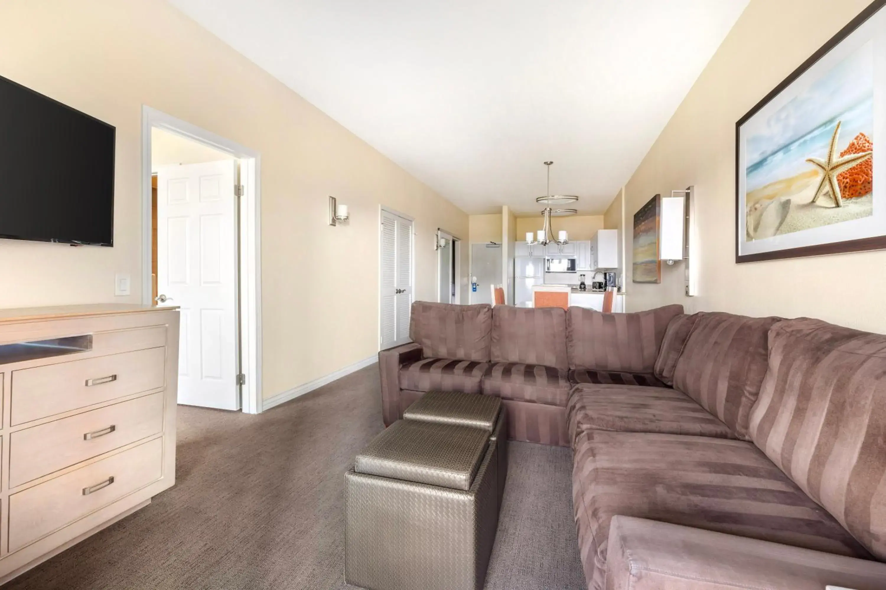 Two-Bedroom Suite with One King Bed, Two Twin Beds and Balcony in Hilton Vacation Club Riviera Beach & Shores Two-Bedroom Suite with One King Bed, Two Twin Beds and Balcony in Hilton Vacation Club Riviera Beach & Shores