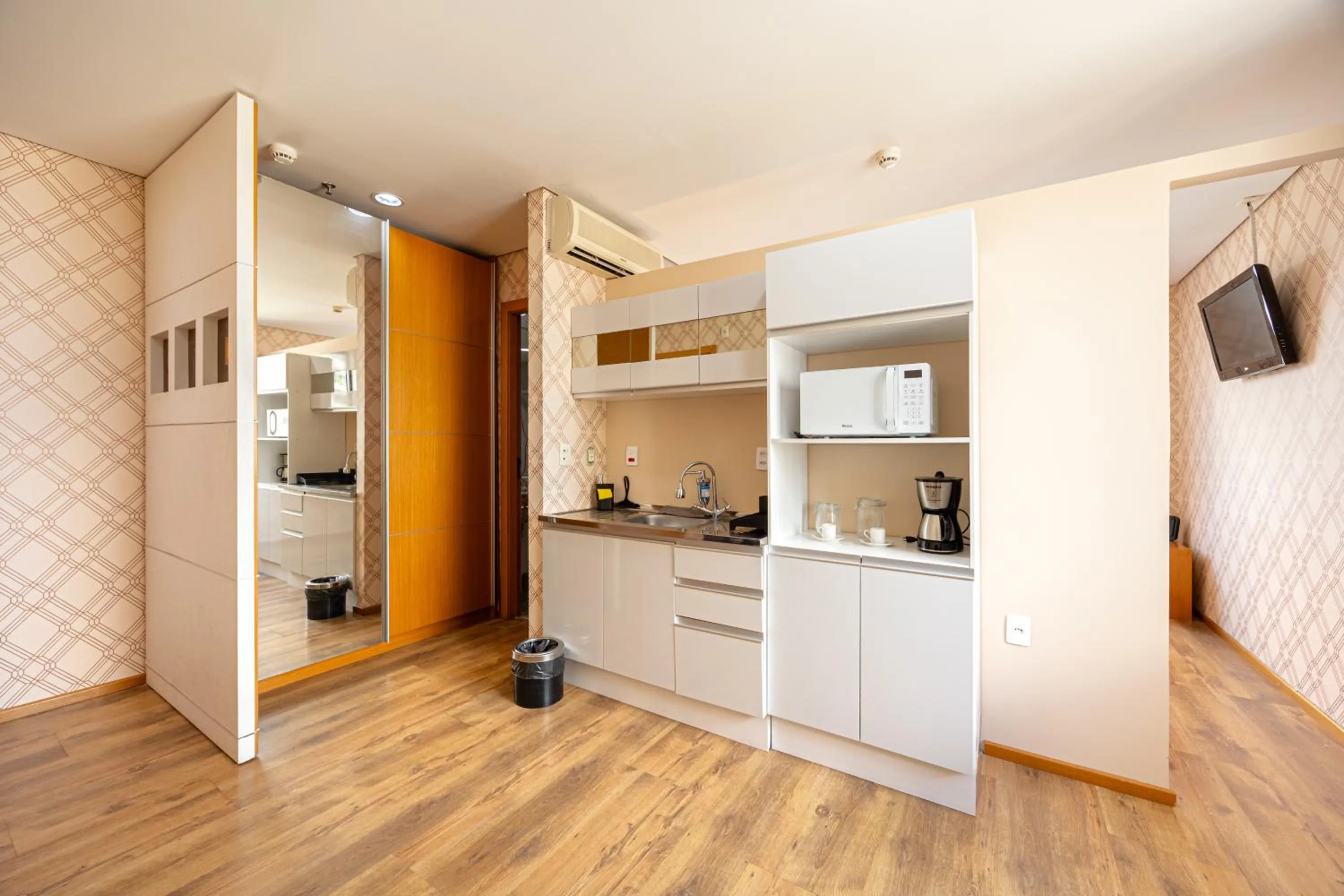 Hospedez - Flat Osasco Trade Center