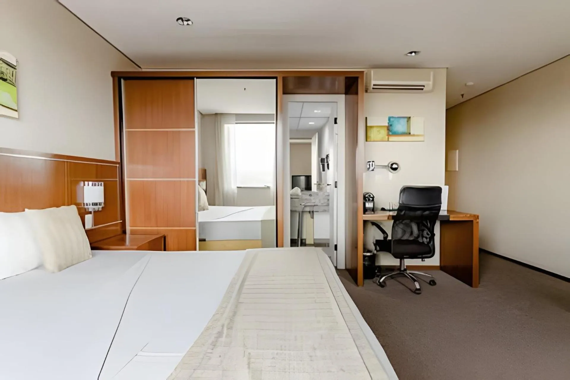 Bed in Hospedez - Flat Osasco Trade Center